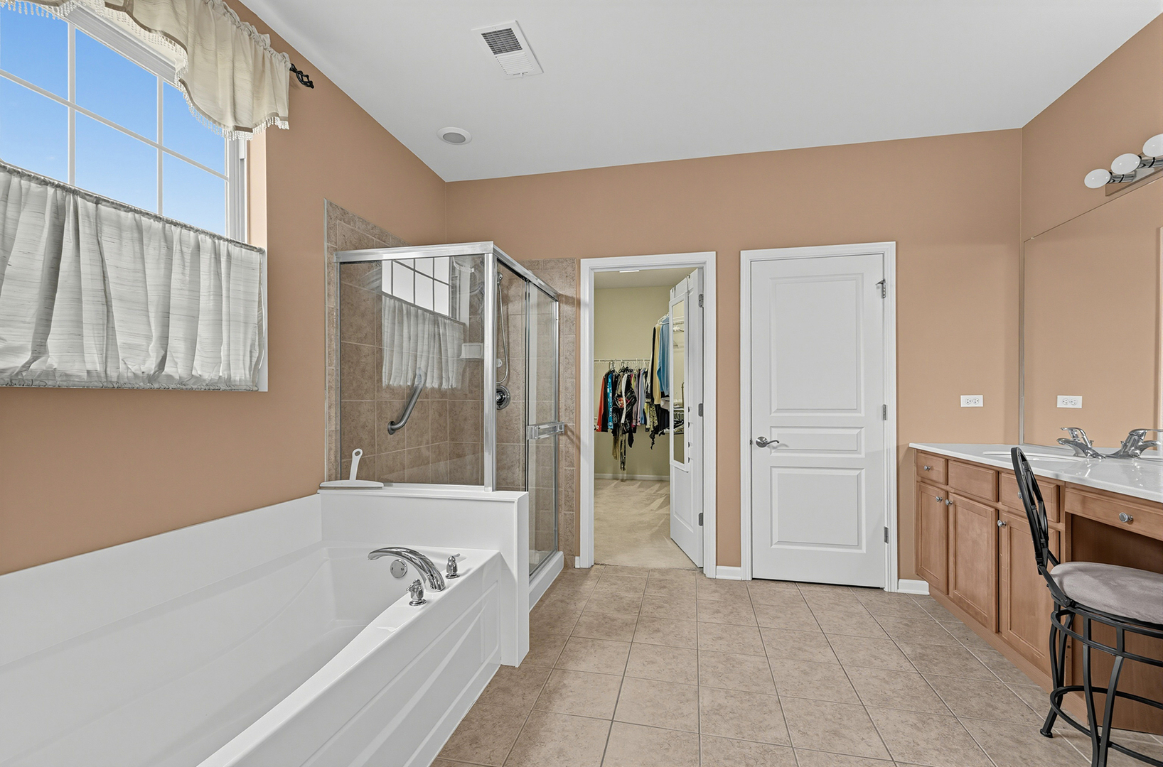 211 Honors Drive Property Photo 18