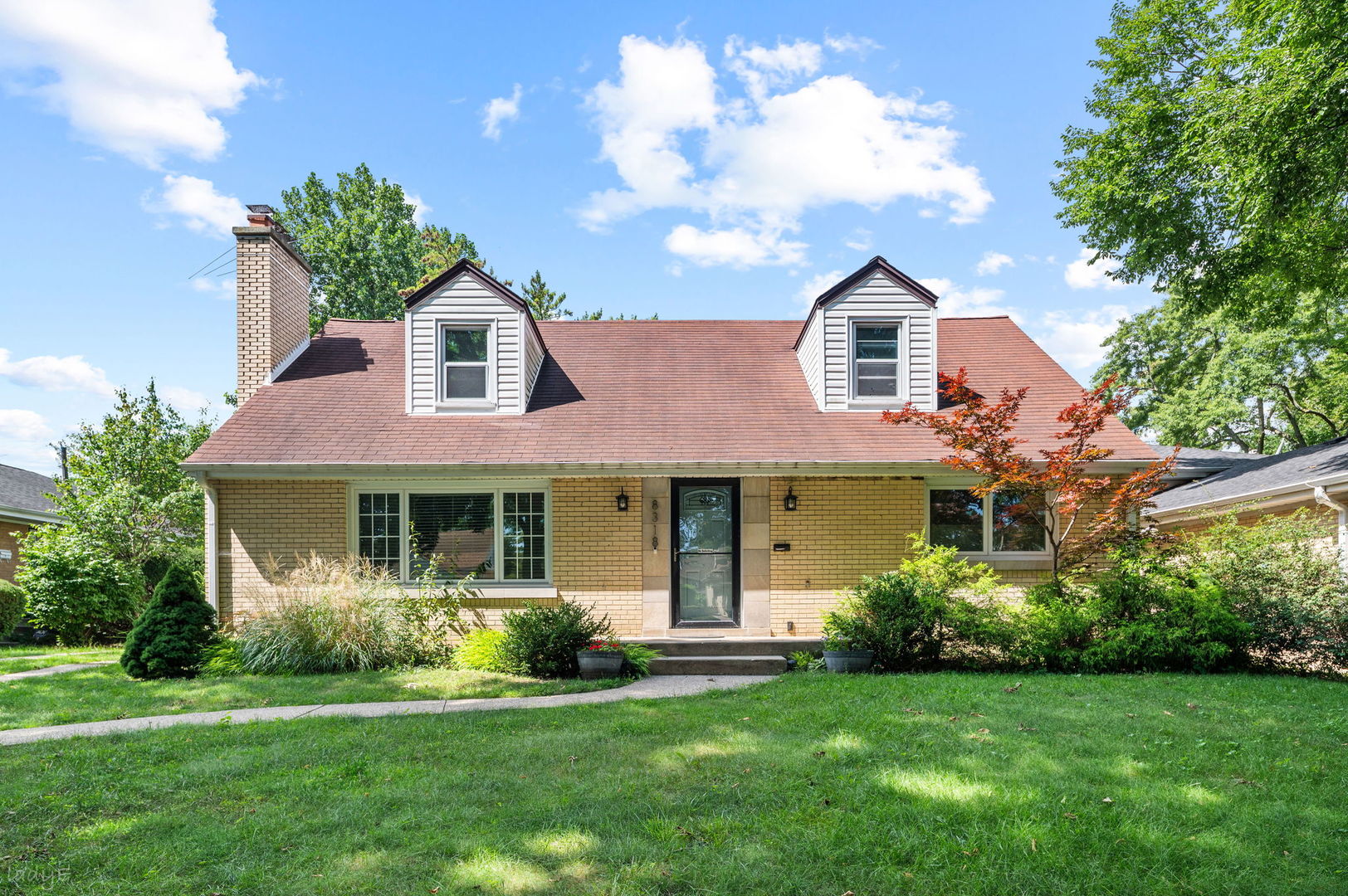 12740277 Property Photo 1