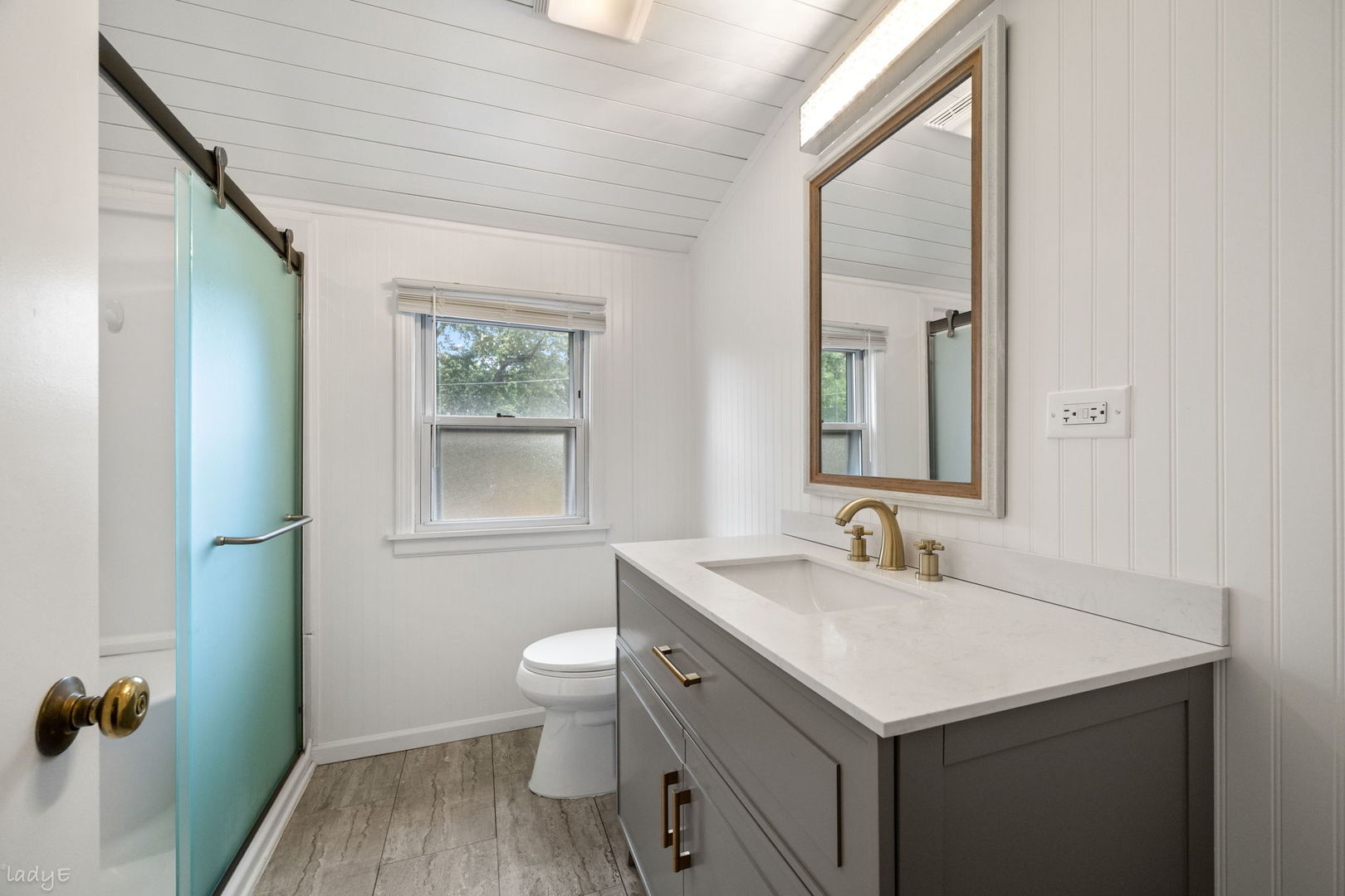 12740277 Property Photo 20