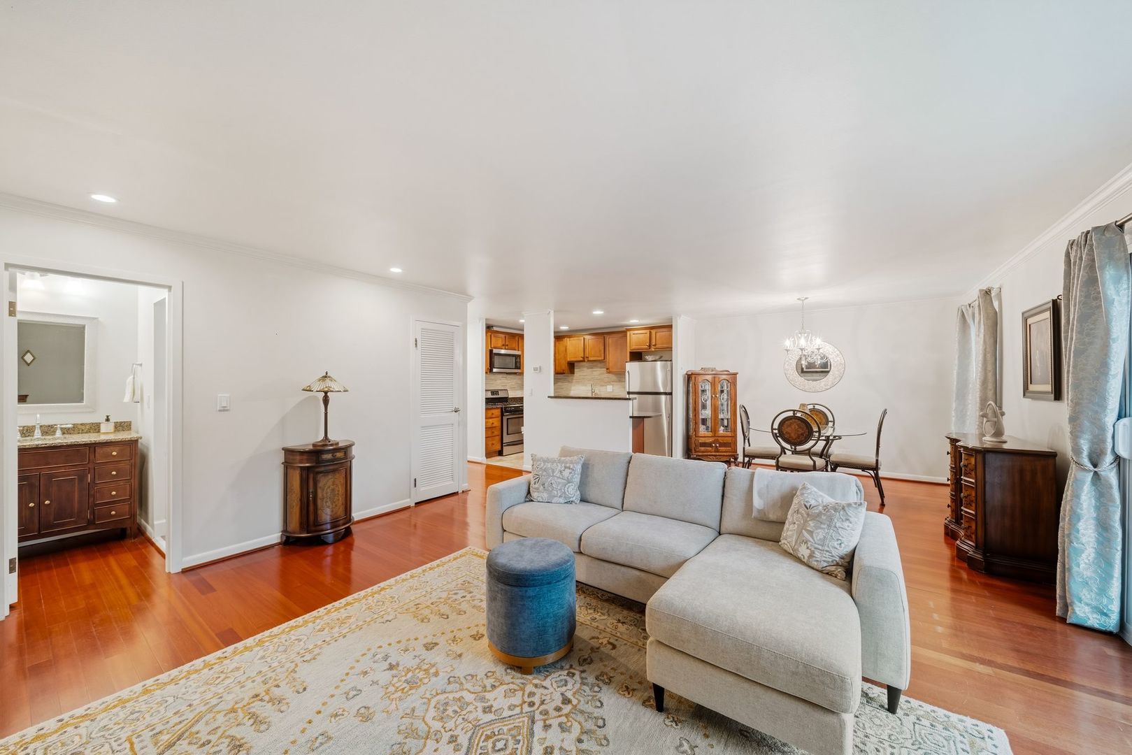 1250 Park Avenue 430 Property Photo 11