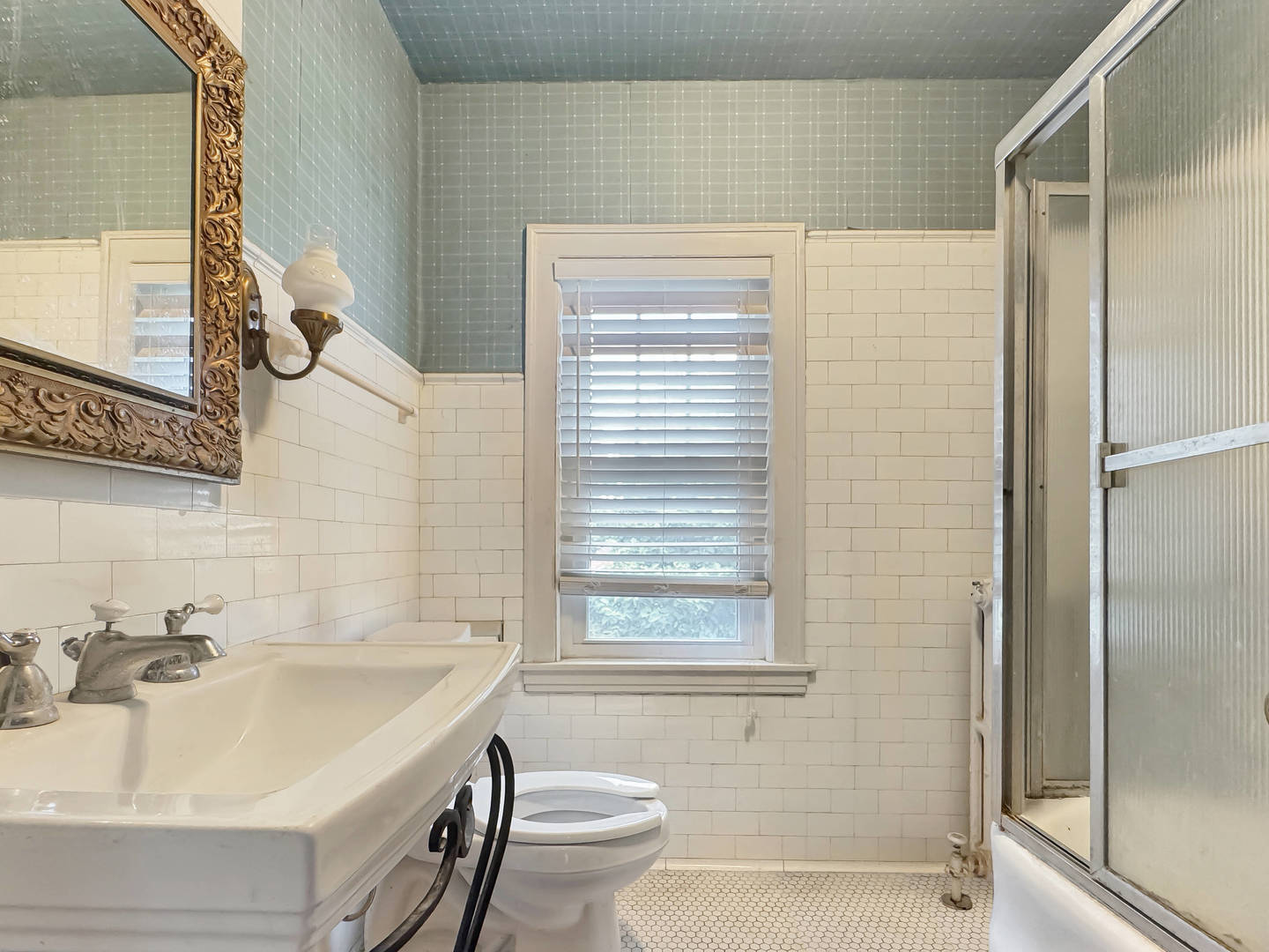 934 Fair Oaks Avenue Property Photo 13