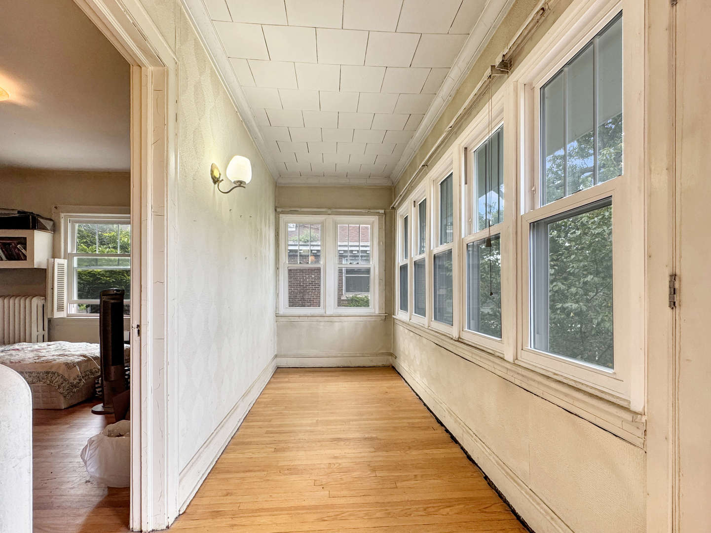 934 Fair Oaks Avenue Property Photo 18