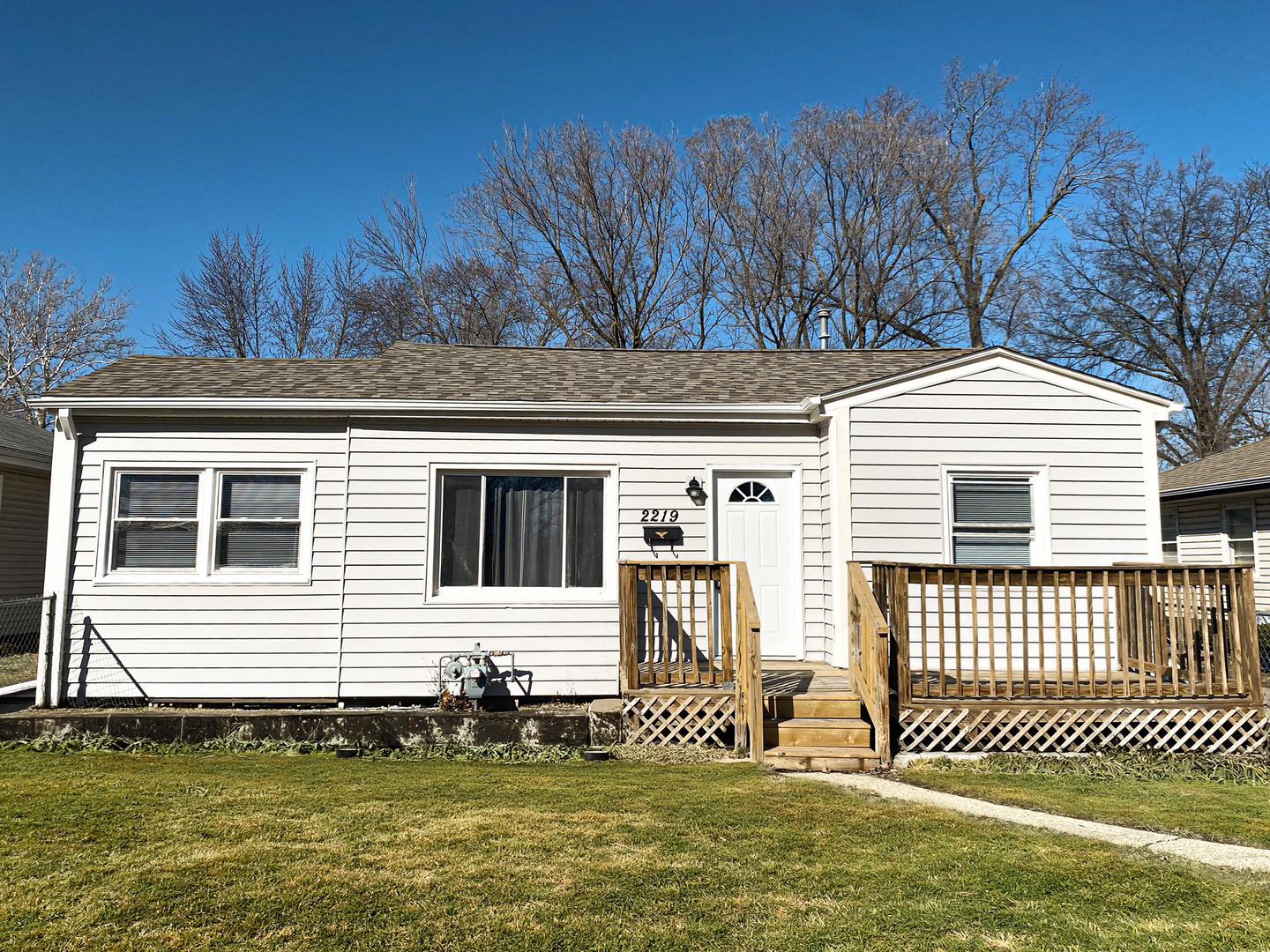 2219 Barton Boulevard Property Photo 1