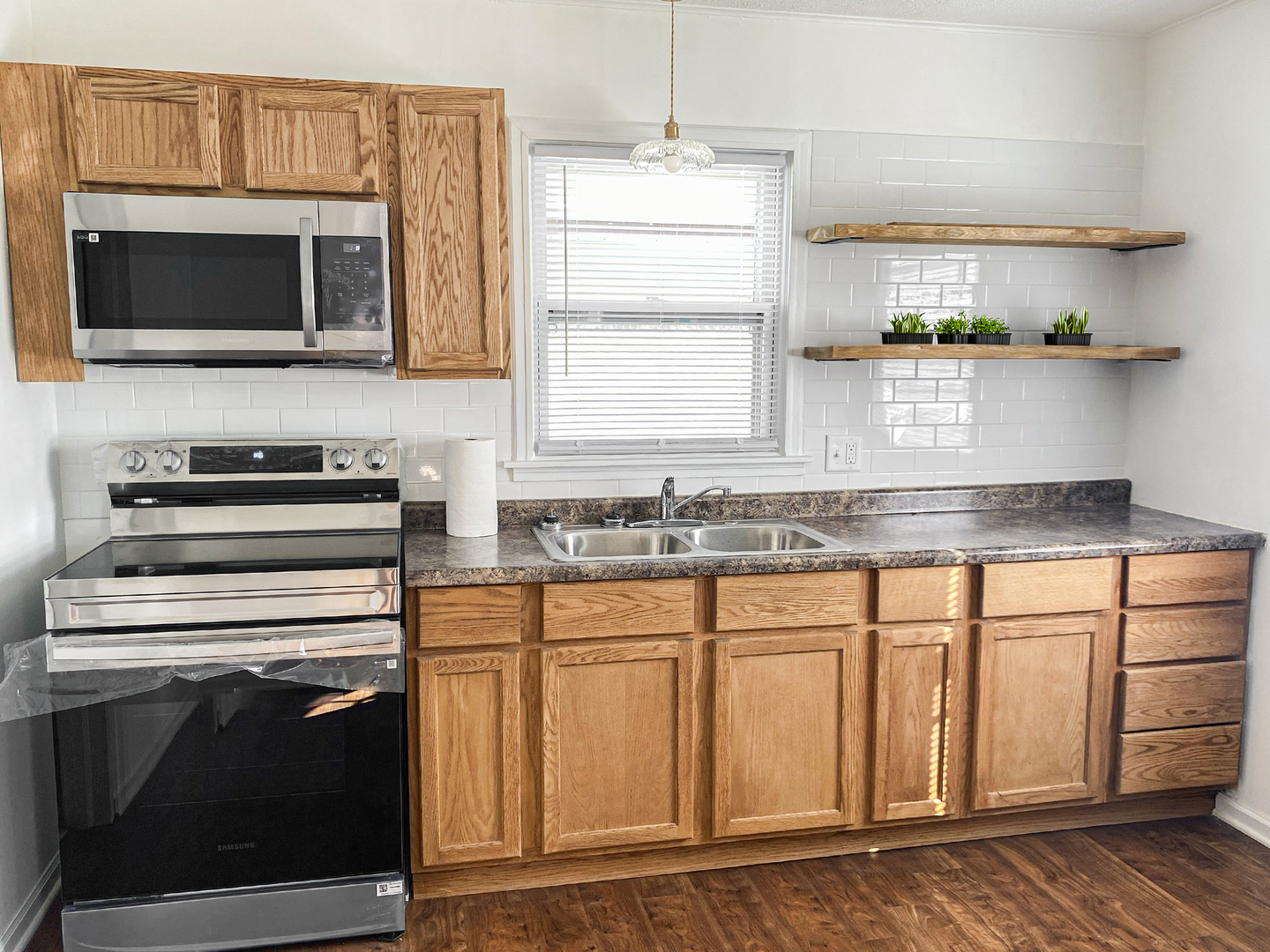 2219 Barton Boulevard Property Photo 5