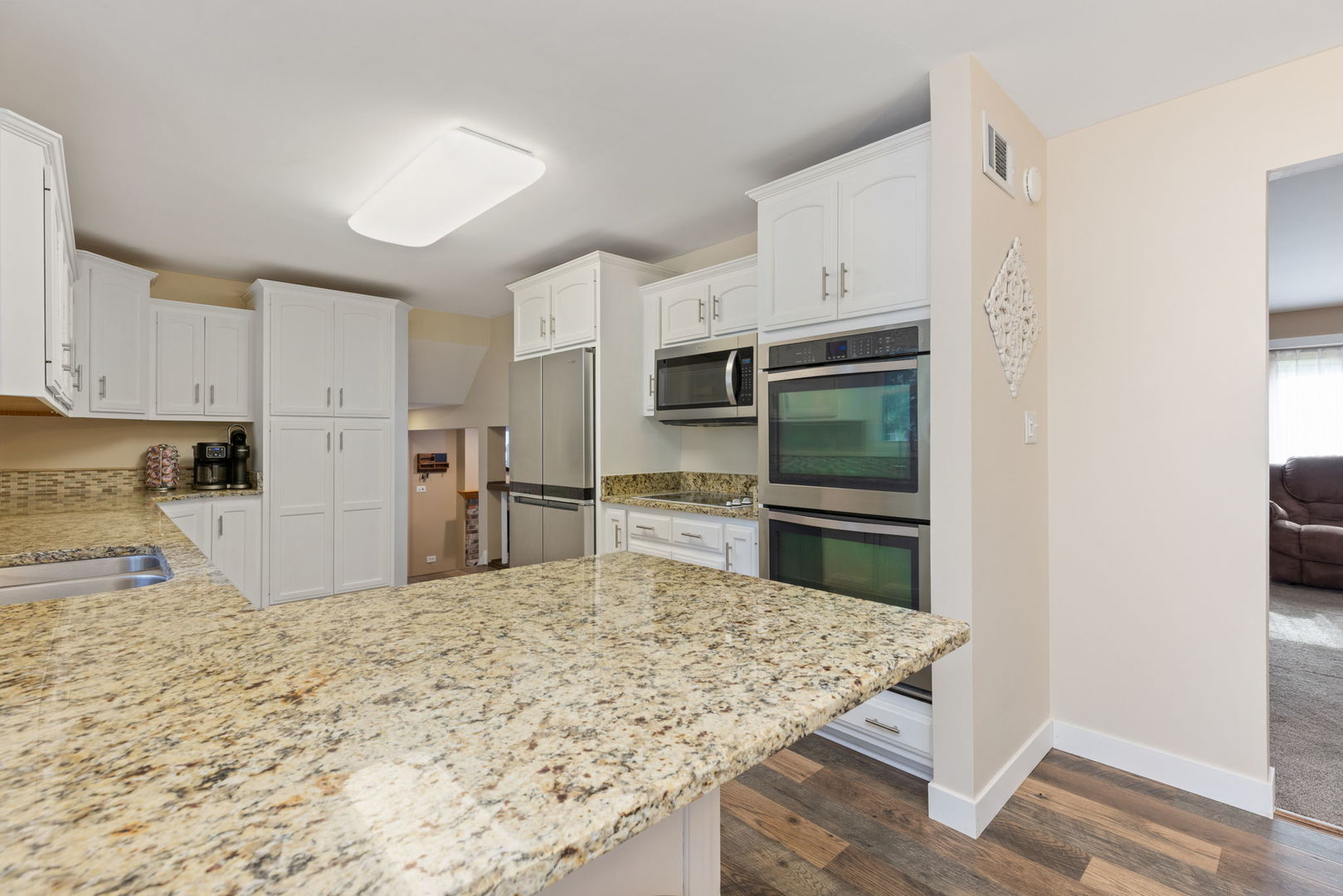 22353 S Knyghtwood Drive Property Photo 18