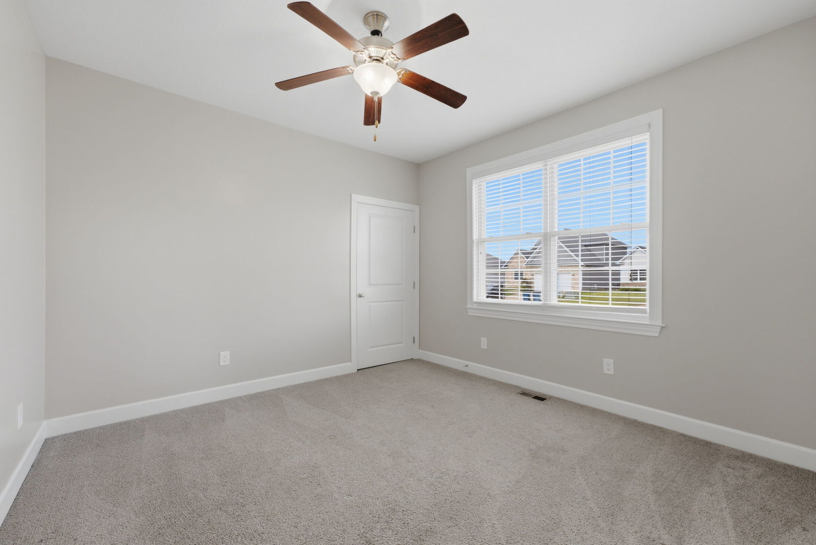 63 Cobblestone Lane Property Photo 4