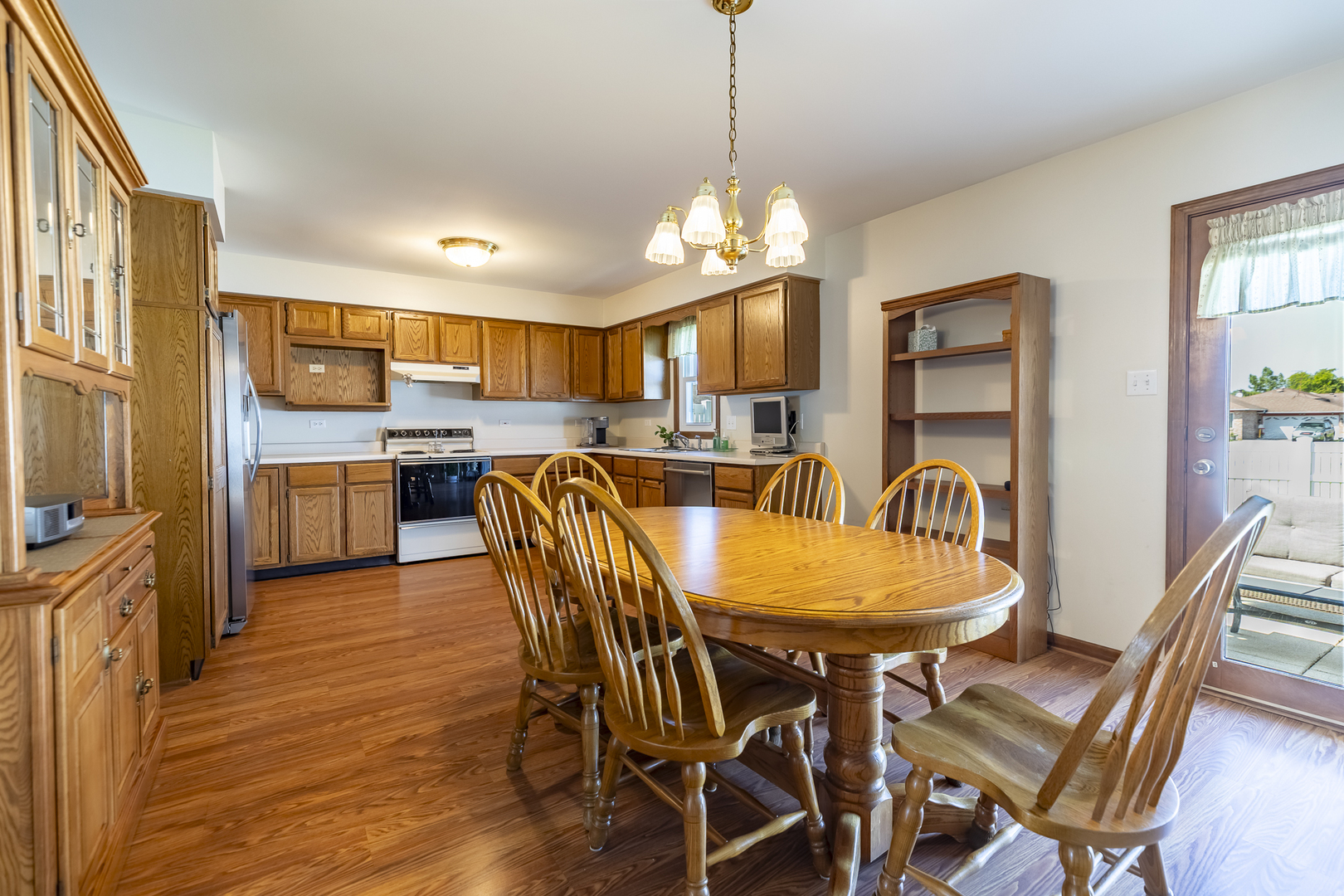 20140 Dolphin Avenue Property Photo 5