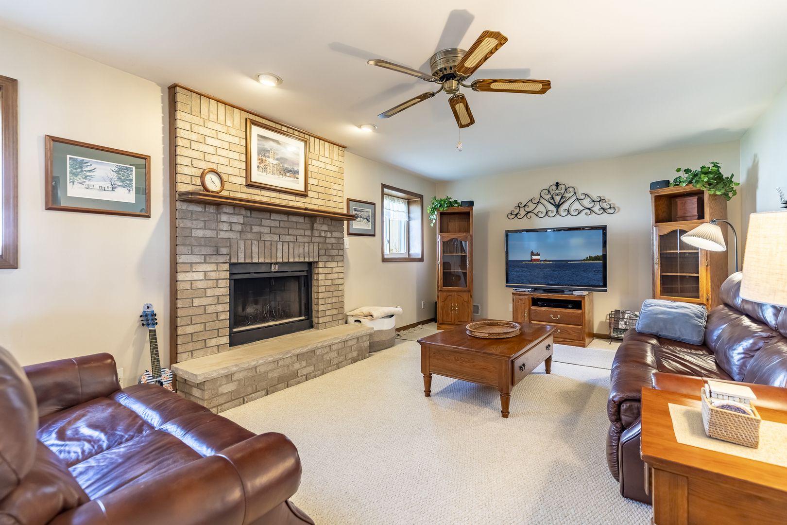 20140 Dolphin Avenue Property Photo 8