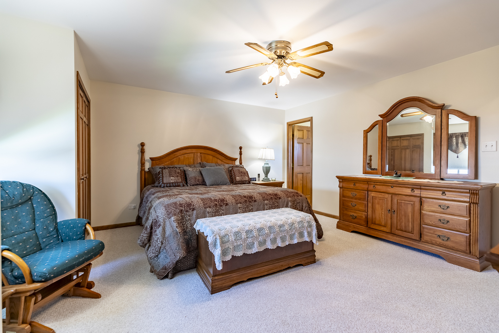 20140 Dolphin Avenue Property Photo 12