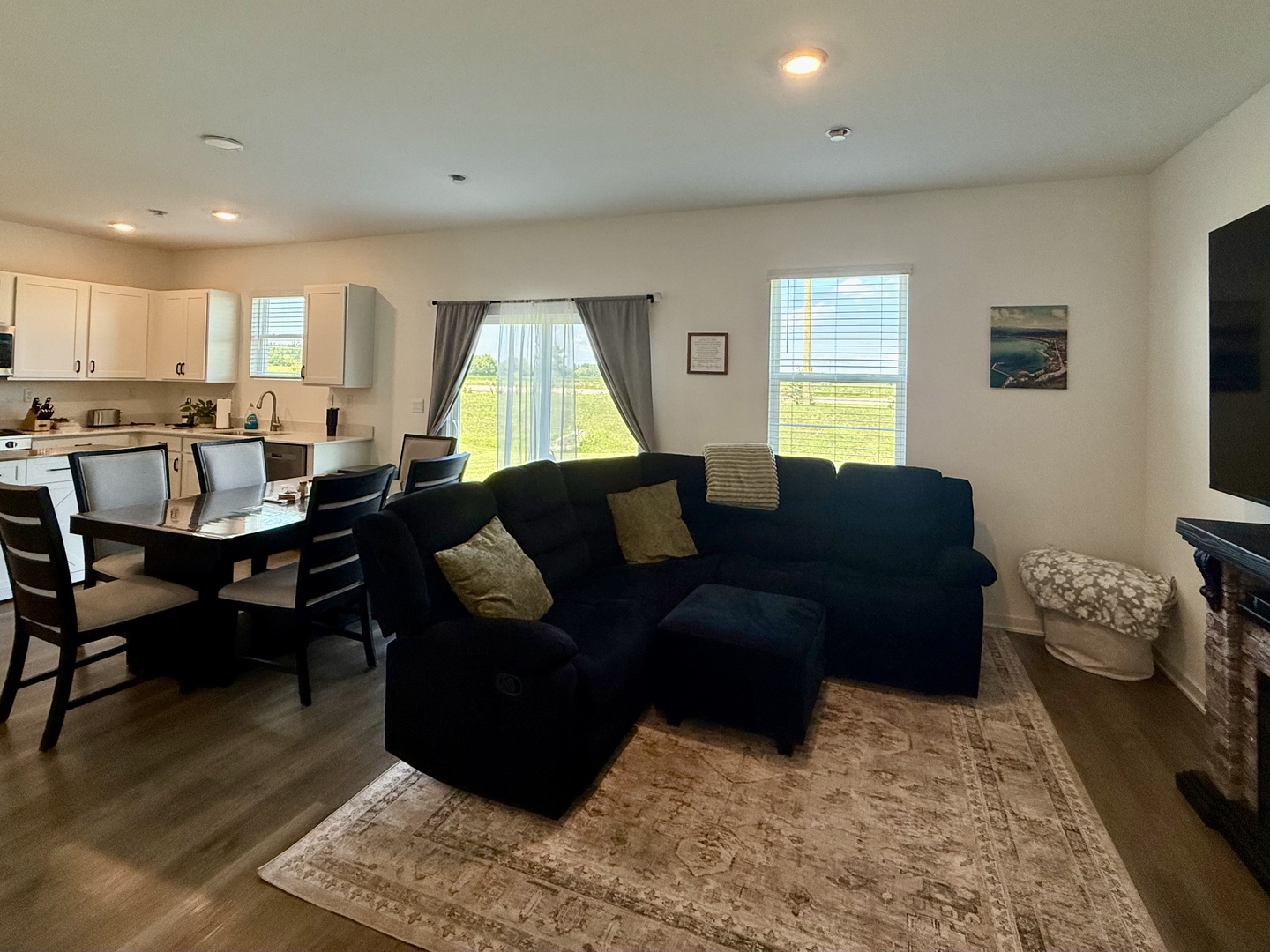 1461 Acadia Circle Property Photo 4