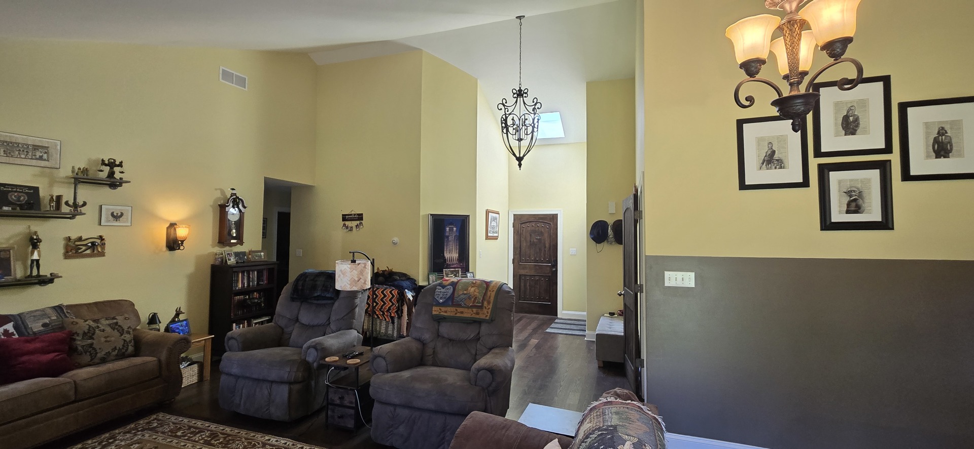 22854 W Charlotte Road Property Photo 3