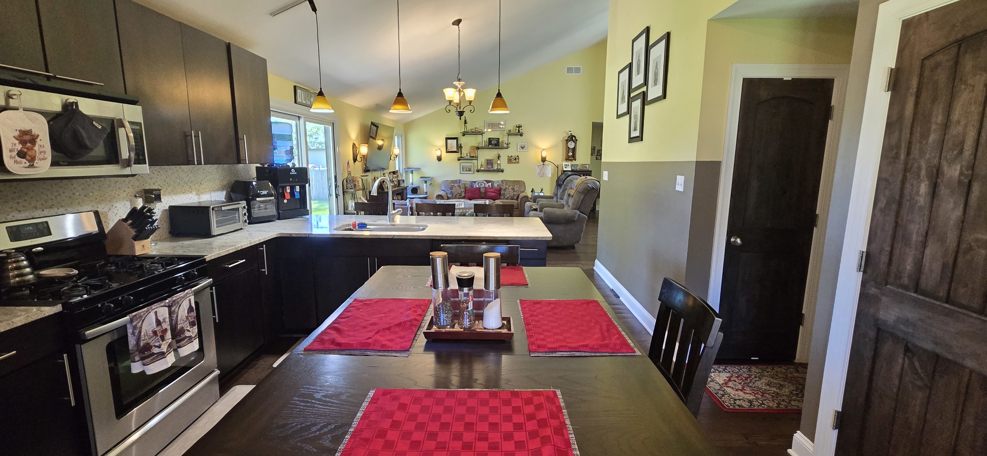22854 W Charlotte Road Property Photo 6