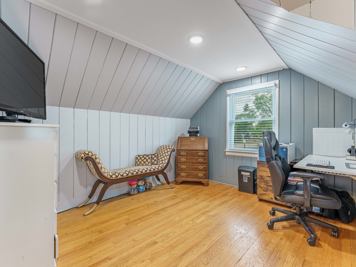 301 W Lonnquist Boulevard Property Photo 19
