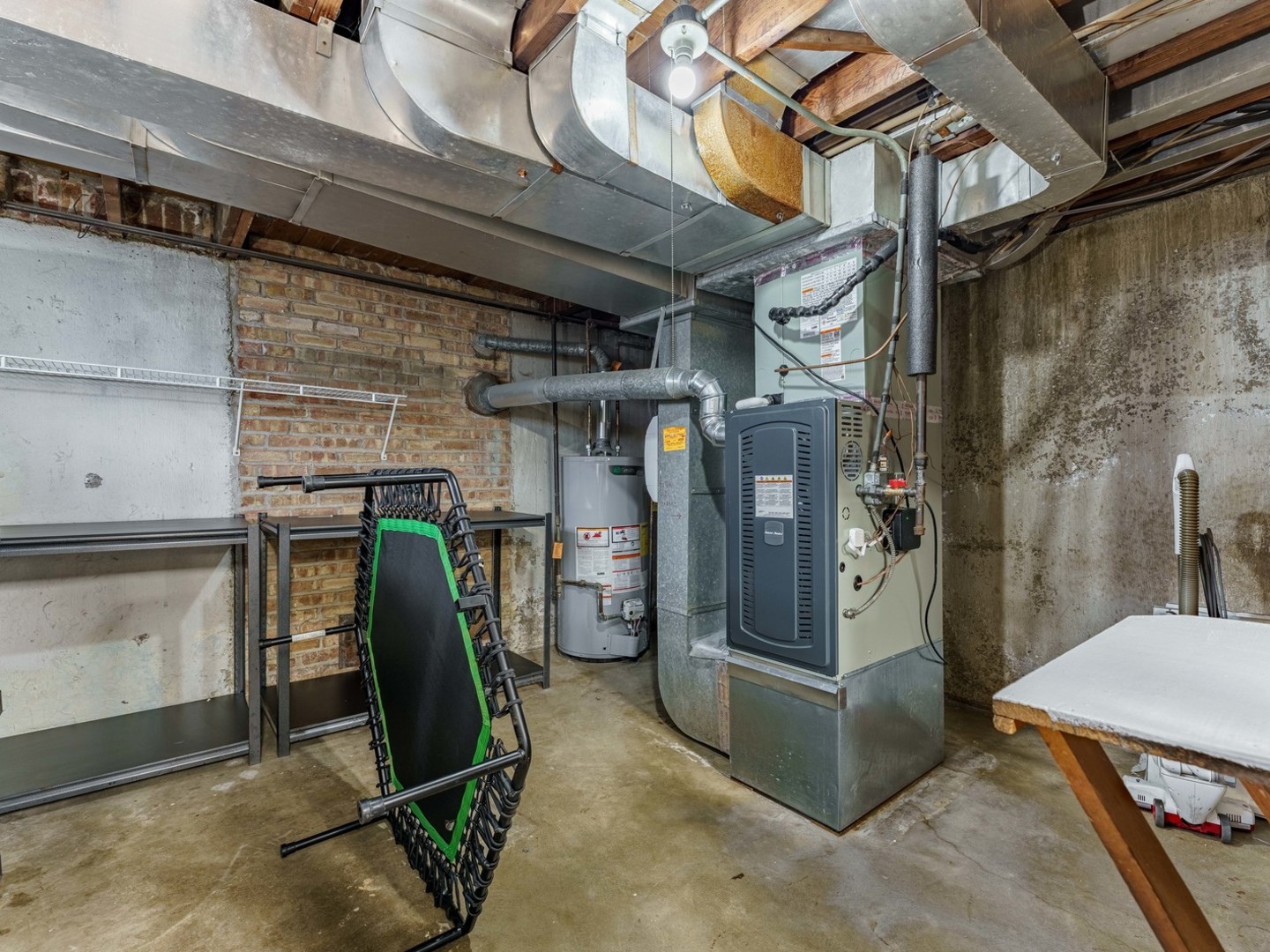 301 W Lonnquist Boulevard Property Photo 23