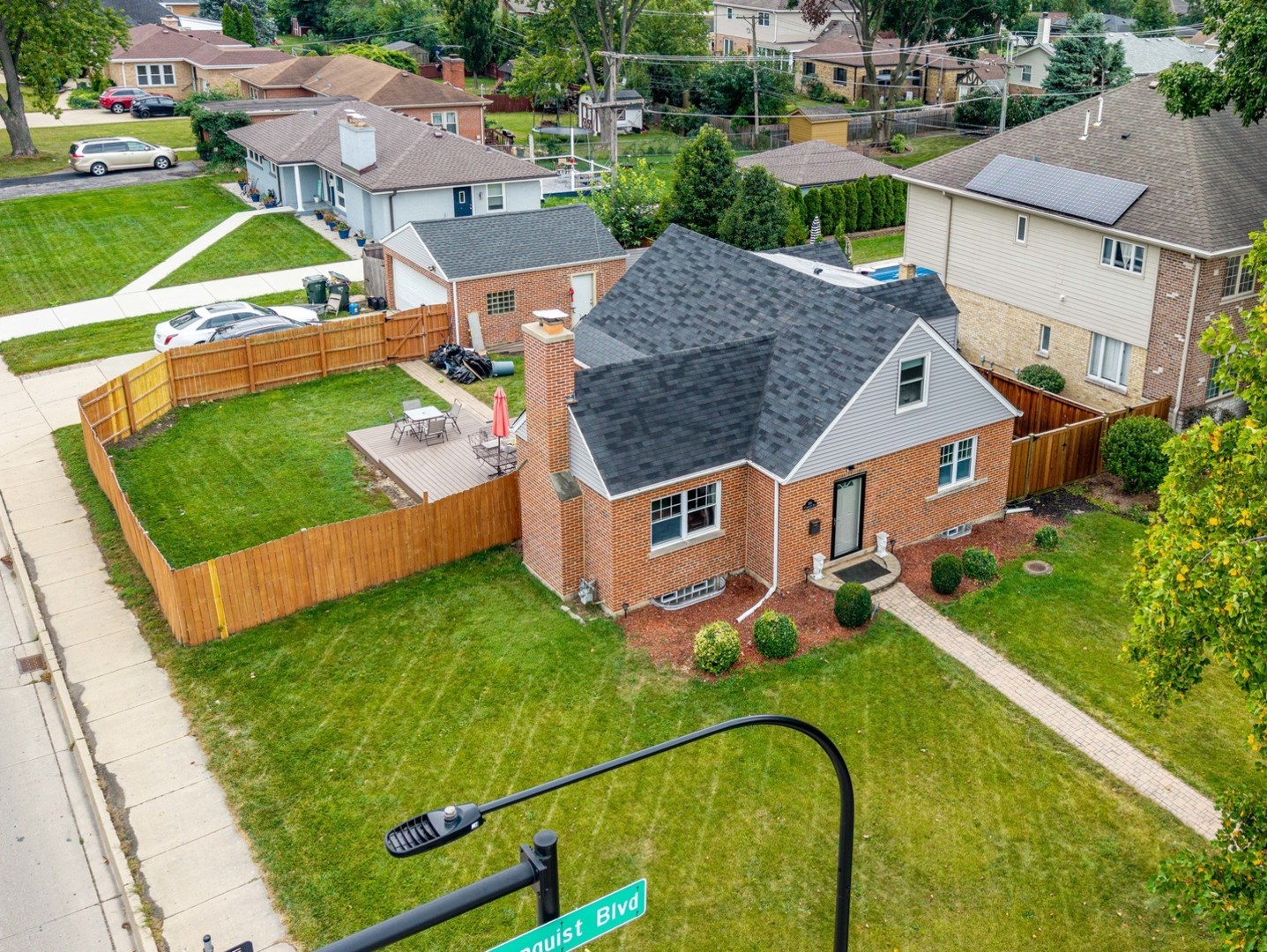301 W Lonnquist Boulevard Property Photo 36
