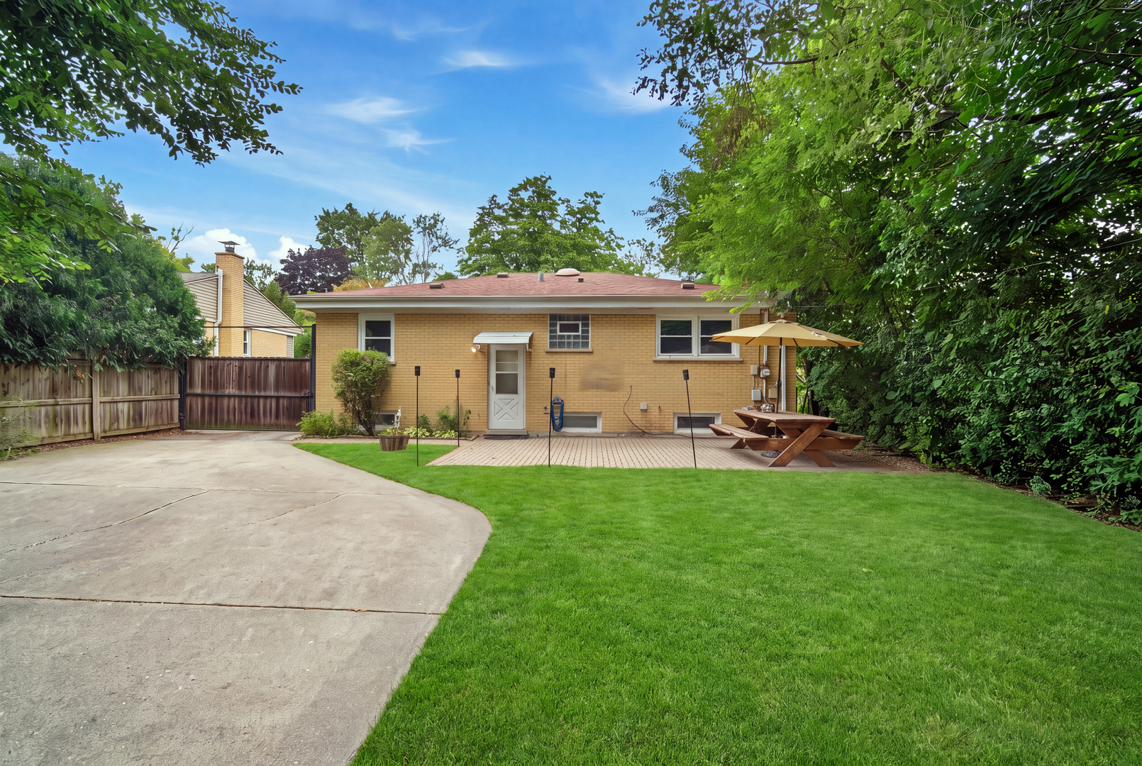 531 Cambridge Road Property Photo 34