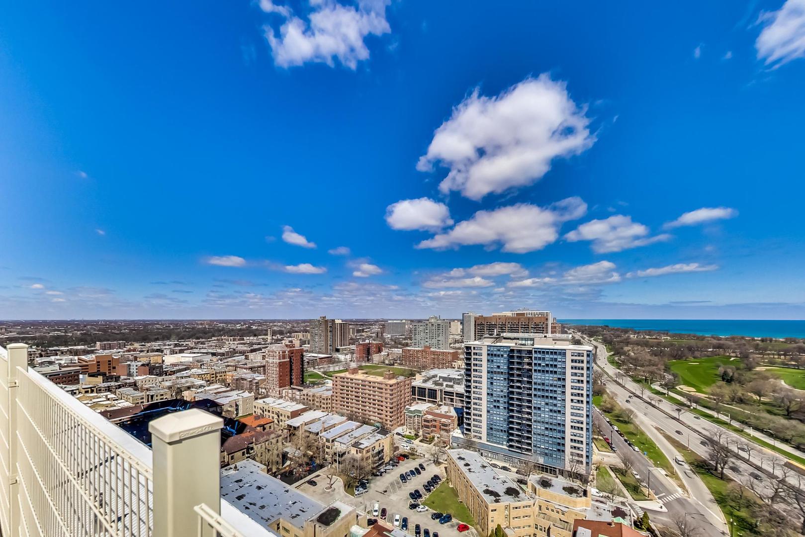 3950 N Lake Shore Drive 2202 Property Photo 18