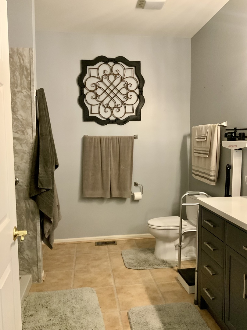 16341 Carver Lake Court Property Photo 22