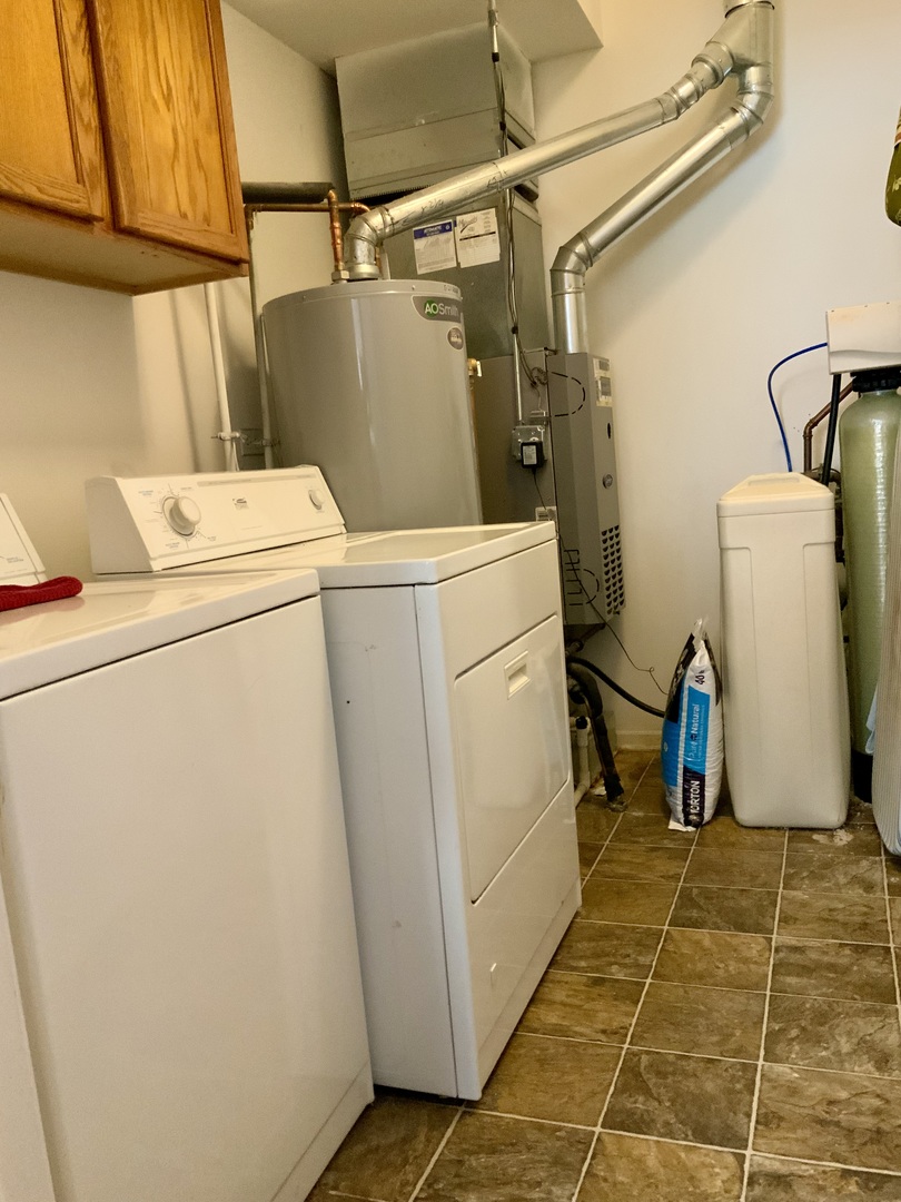16341 Carver Lake Court Property Photo 28