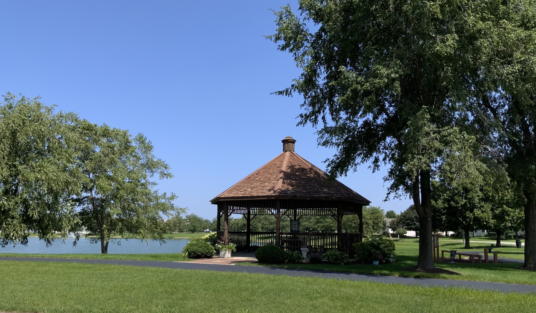 16341 Carver Lake Court Property Photo 37