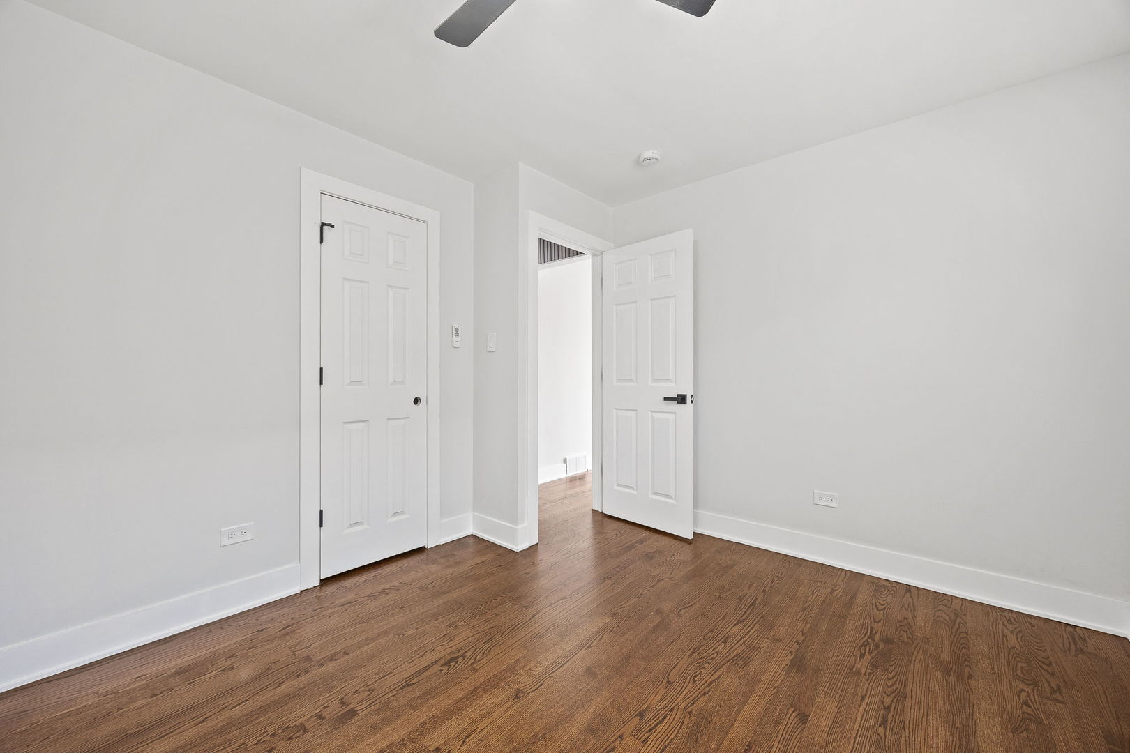 9734 S Princeton Avenue Property Photo 10