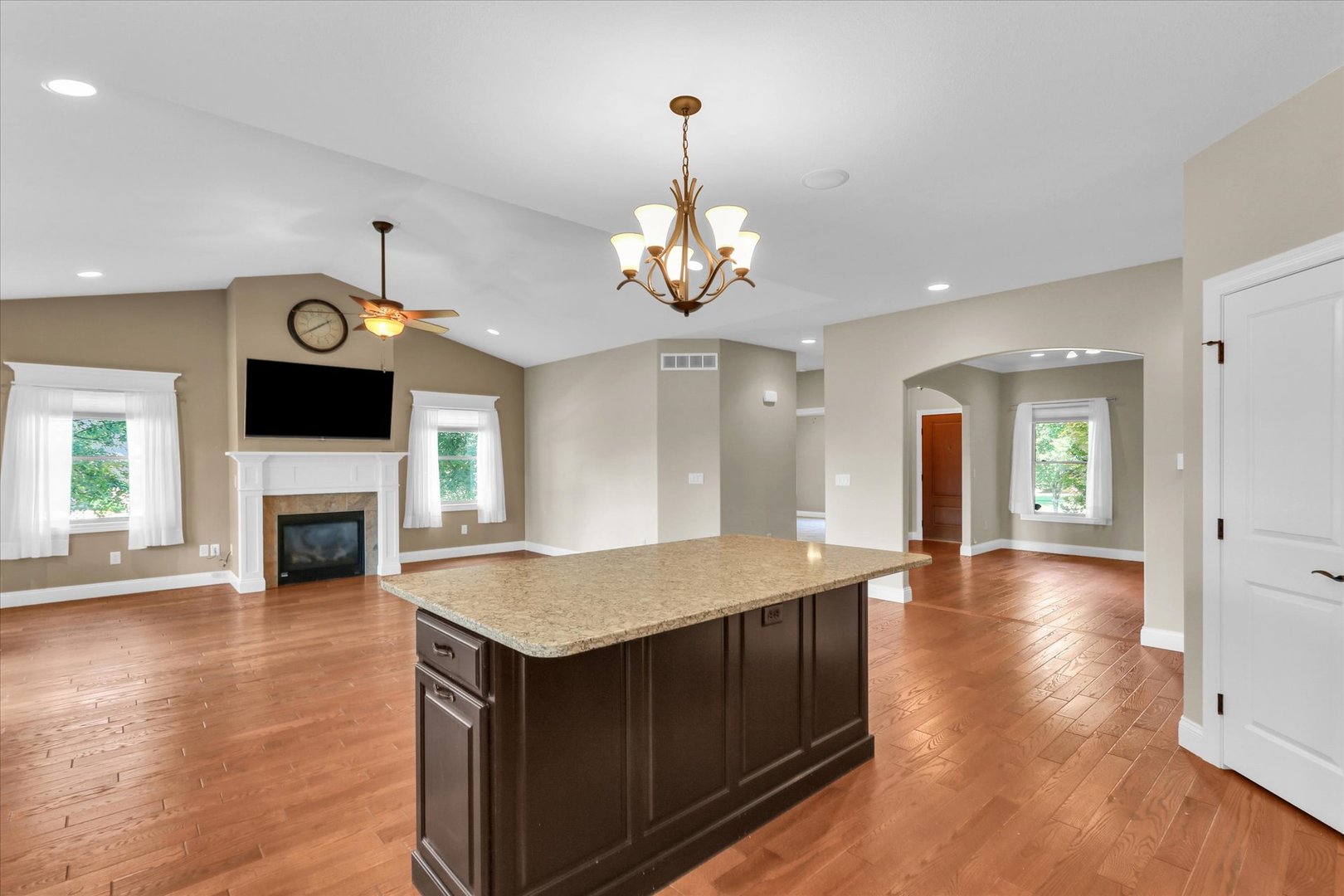 1601 Delane Drive Property Photo 14