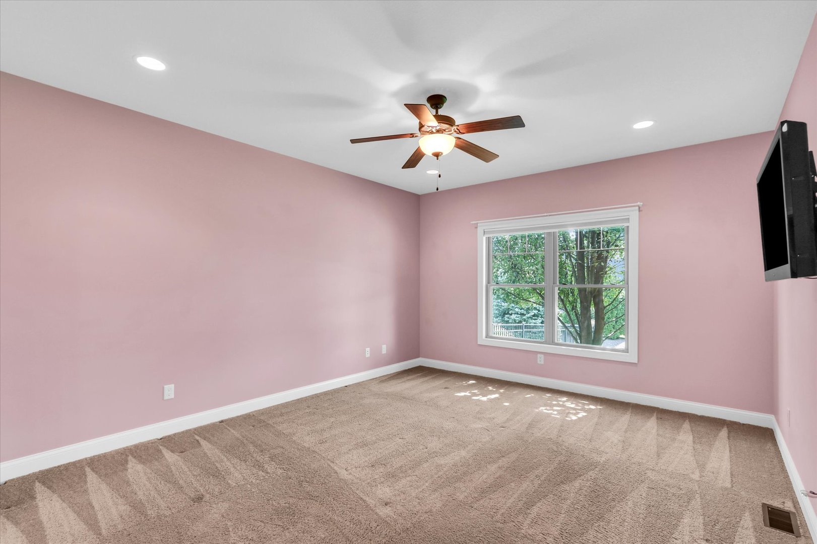 1601 Delane Drive Property Photo 20