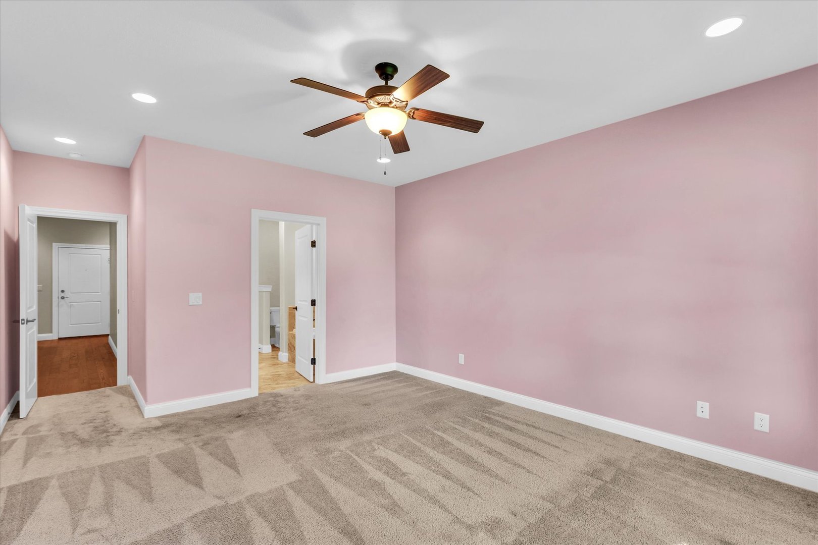 1601 Delane Drive Property Photo 21