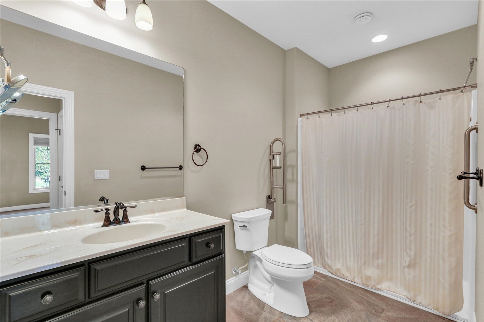 1601 Delane Drive Property Photo 30