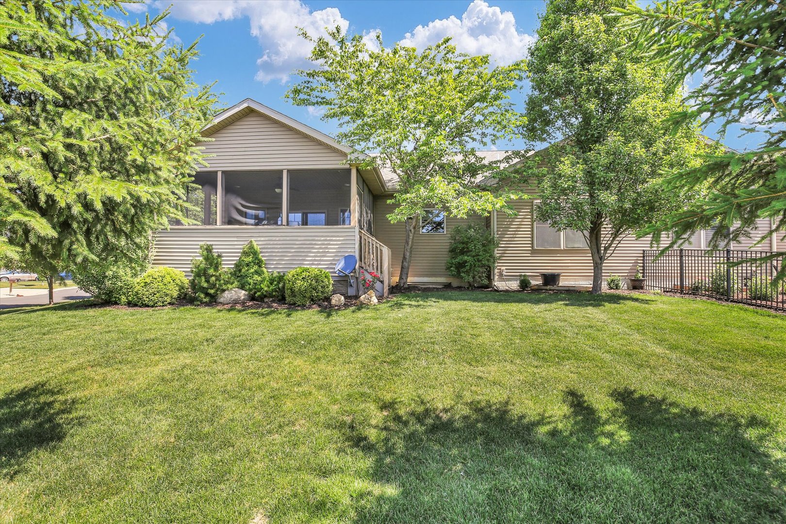 1601 Delane Drive Property Photo 39