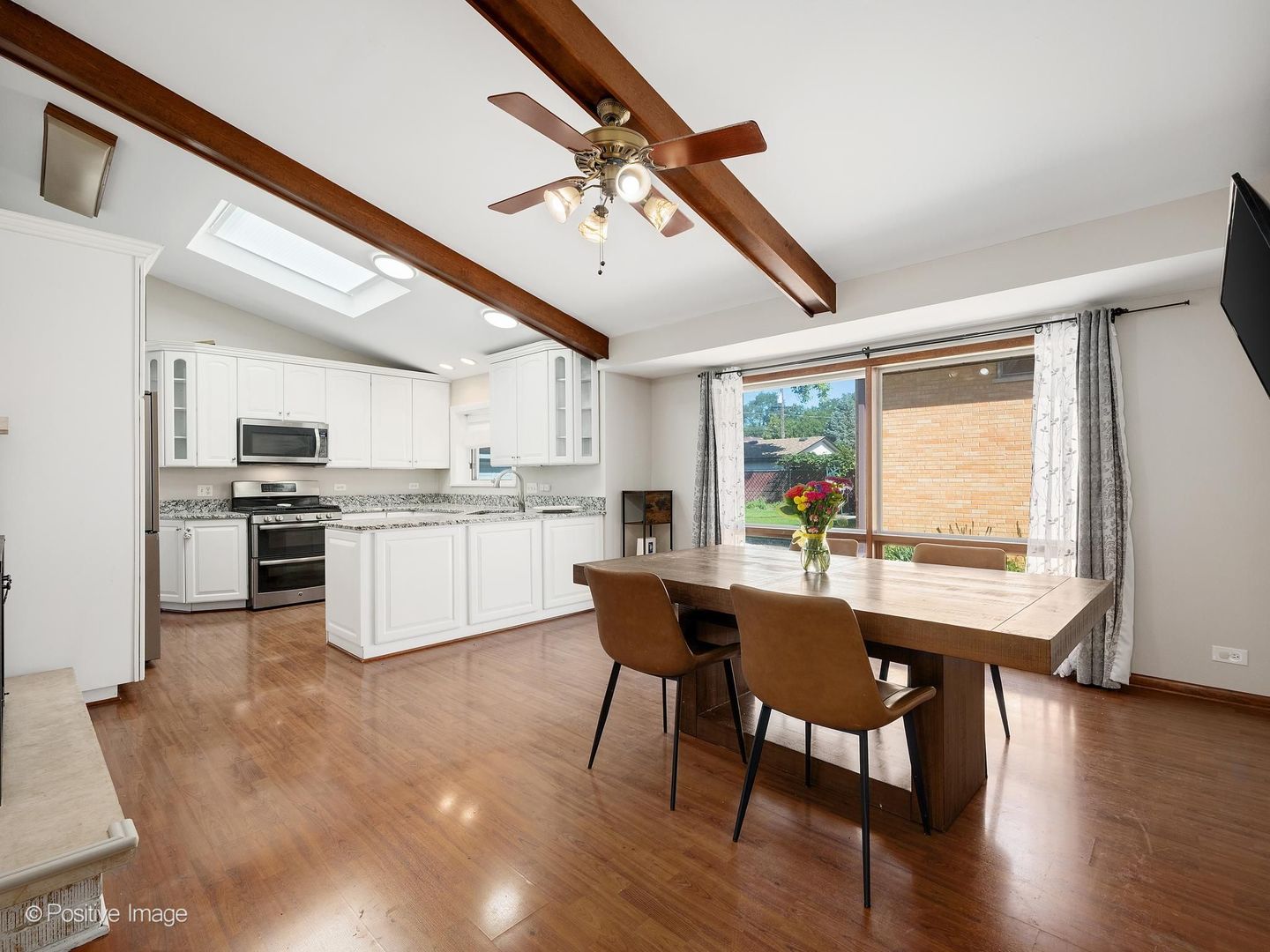 842 S Euclid Avenue Property Photo 11