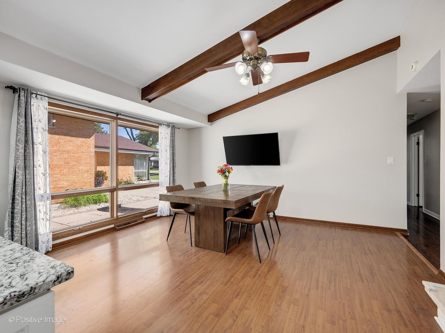 842 S Euclid Avenue Property Photo 12
