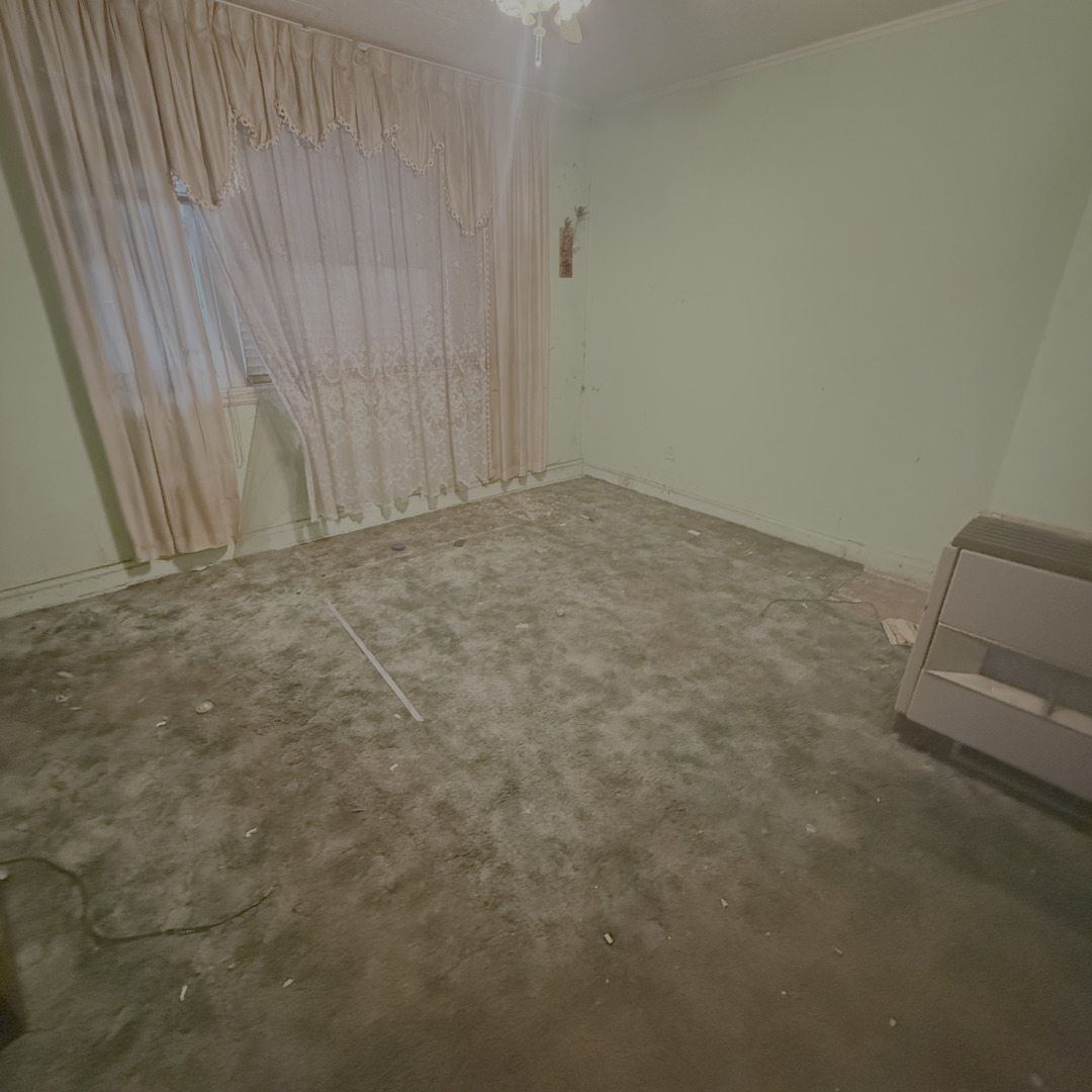 4559 S Karlov Avenue Property Photo 11