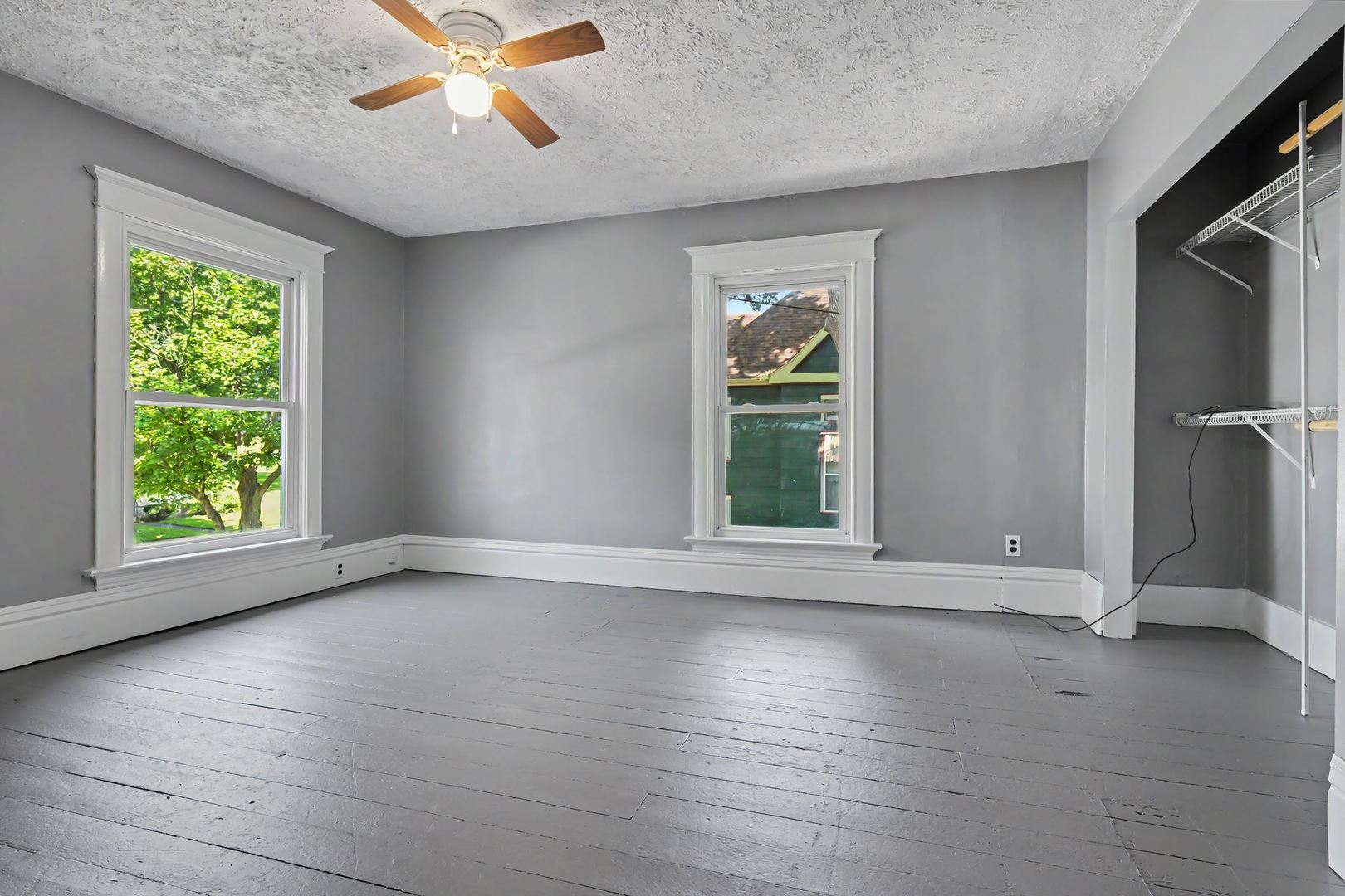 904 E Water Street Property Photo 19