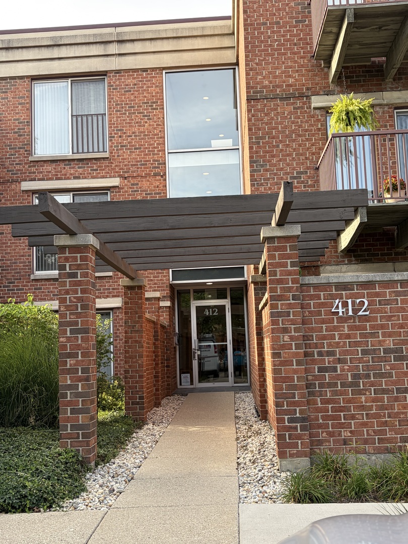 412 Kelburn Avenue 316 Property Photo 1