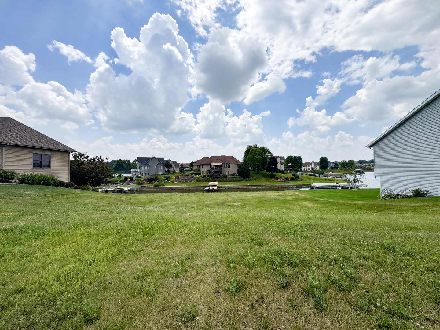 1277 Summerland Key Property Photo 3