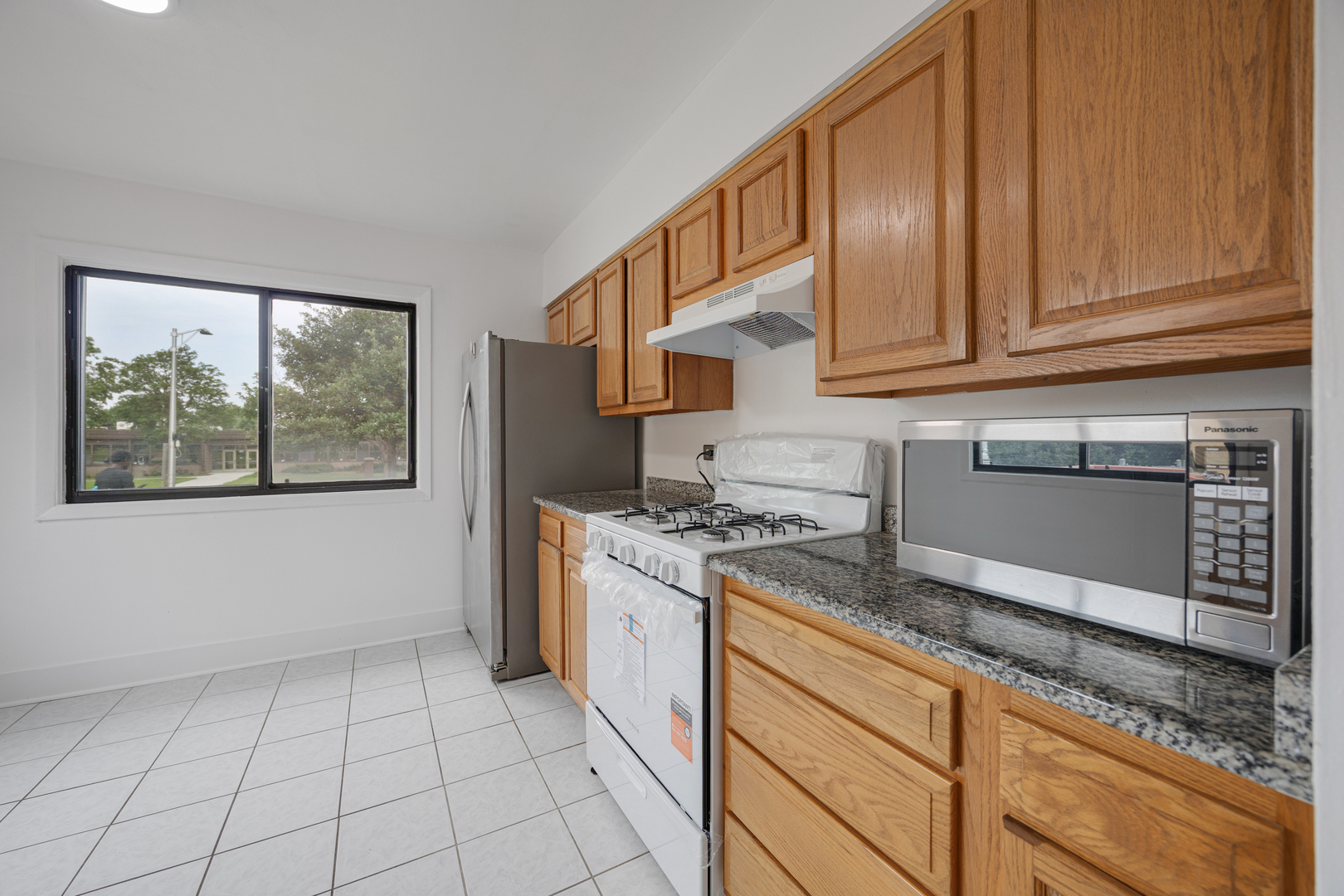 1250 N Wheeling Road Property Photo 13