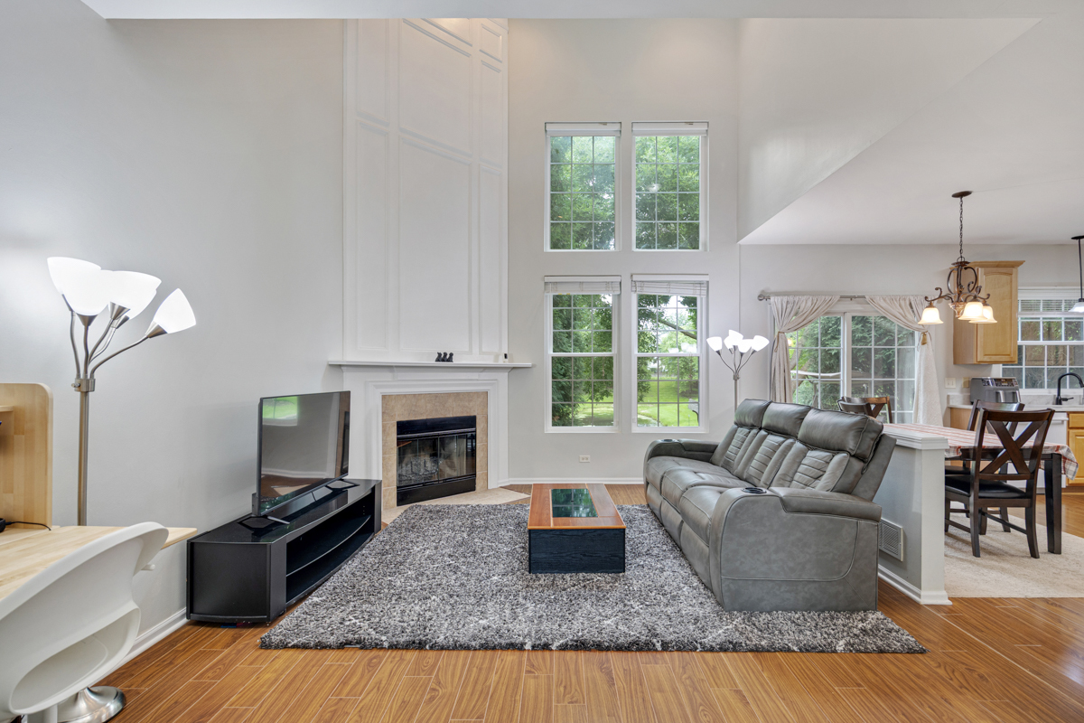 2826 Peachtree Circle Property Photo 5