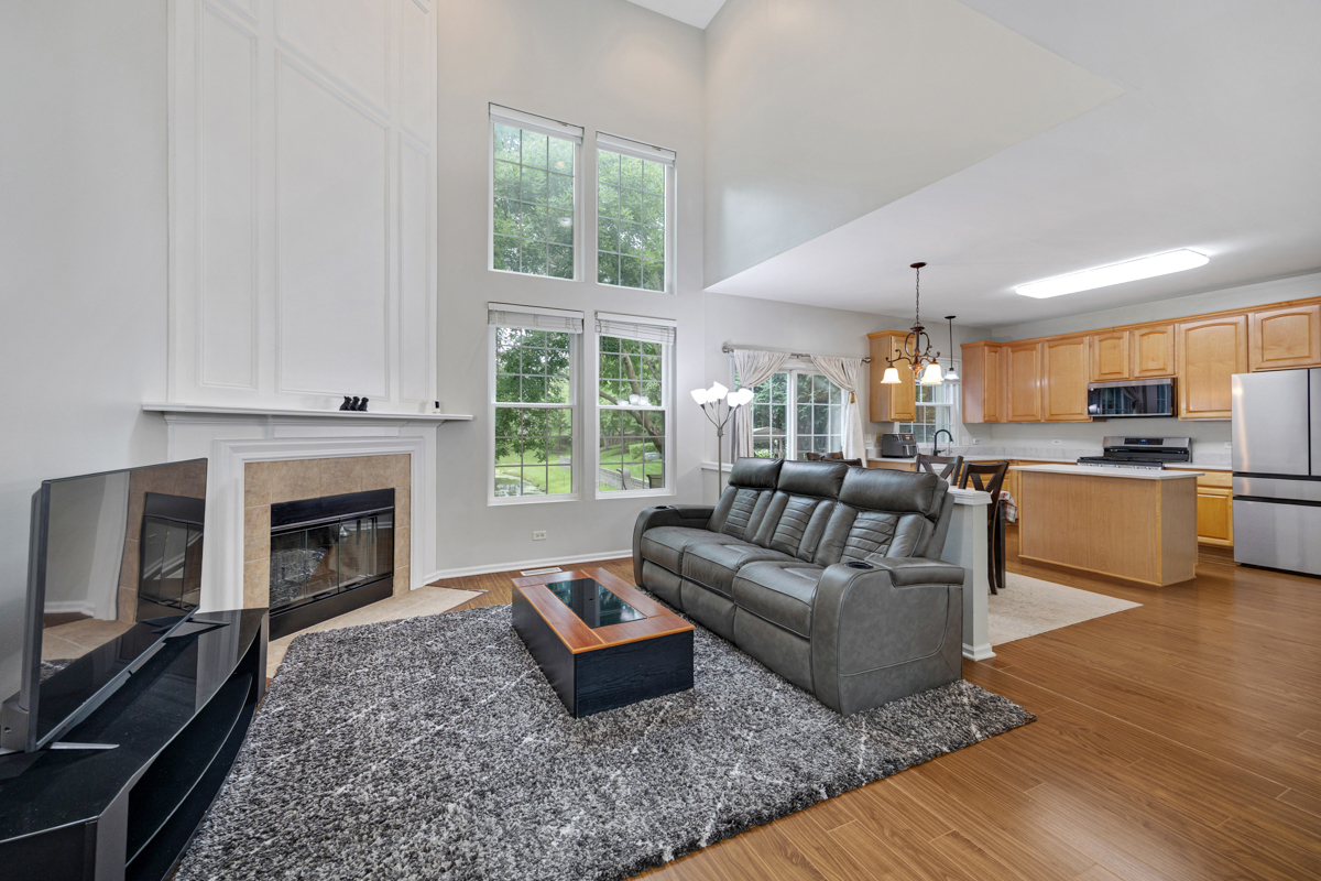 2826 Peachtree Circle Property Photo 6