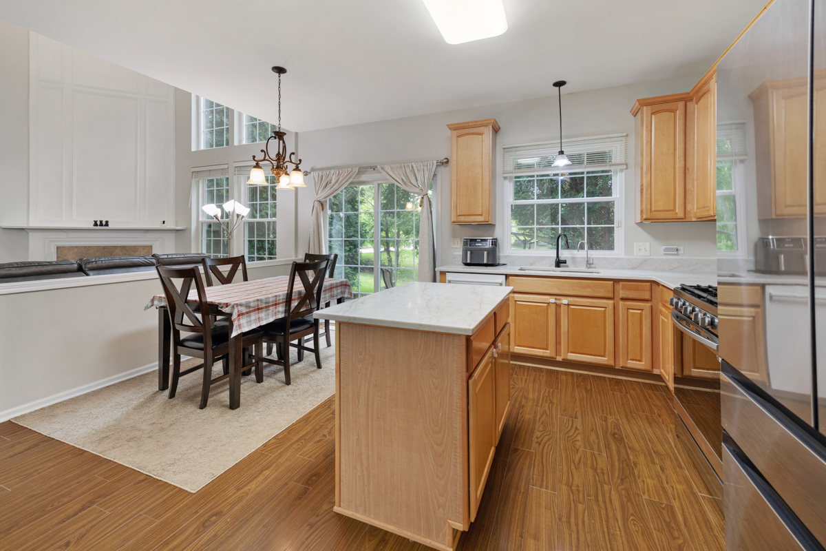 2826 Peachtree Circle Property Photo 11