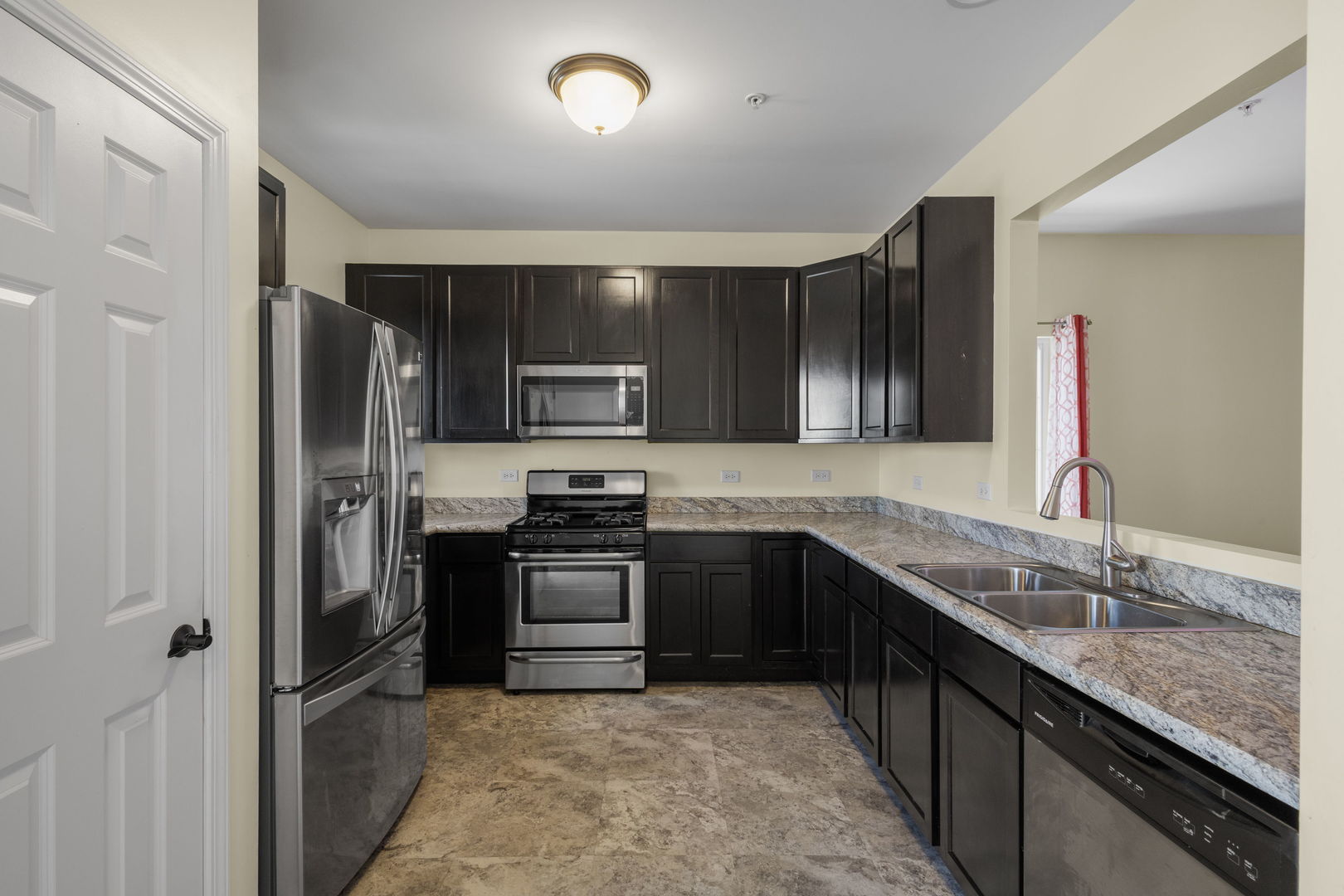 1476 Manning Avenue Property Photo 24