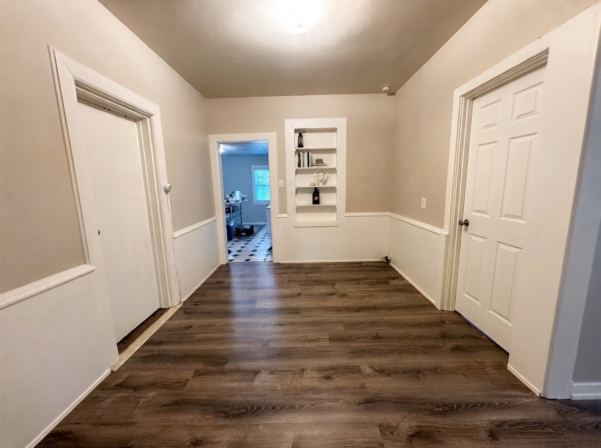 652 S Main Street Property Photo 5
