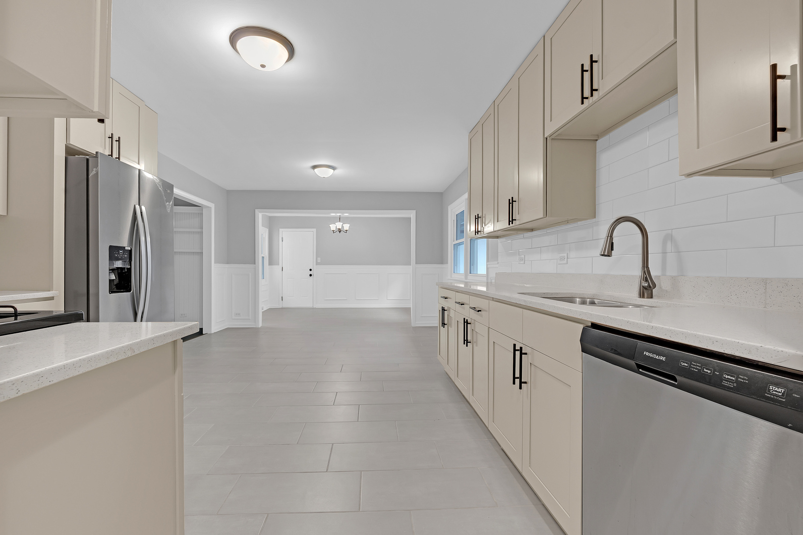 16037 Evans Avenue Property Photo 10