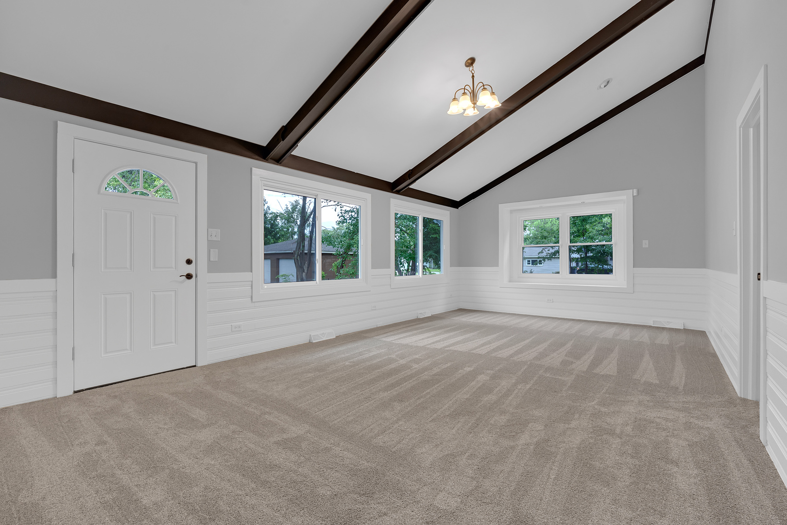 16037 Evans Avenue Property Photo 12