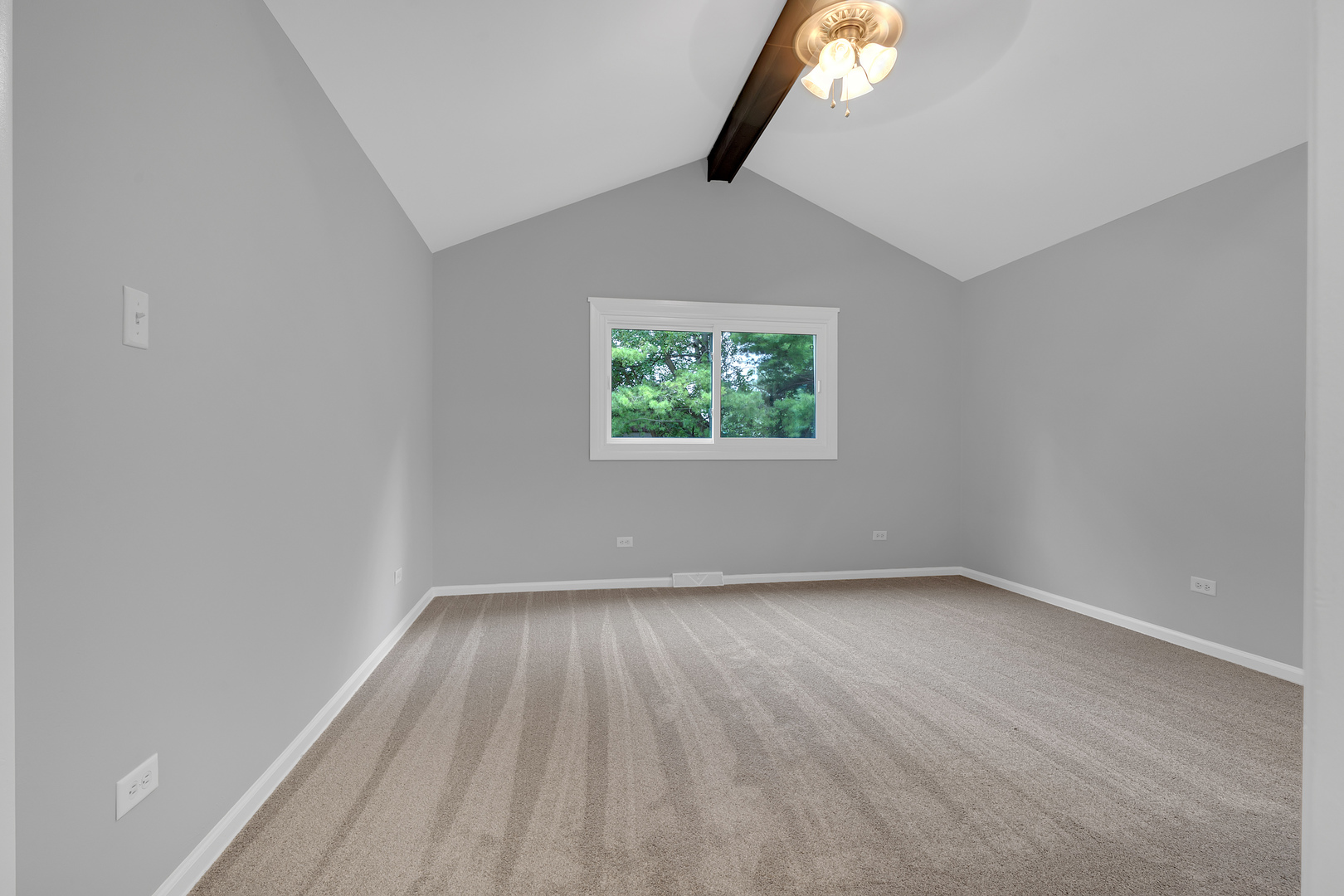 16037 Evans Avenue Property Photo 14