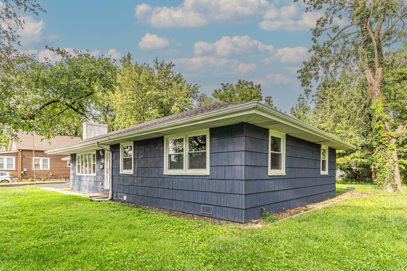 16037 Evans Avenue Property Photo 21