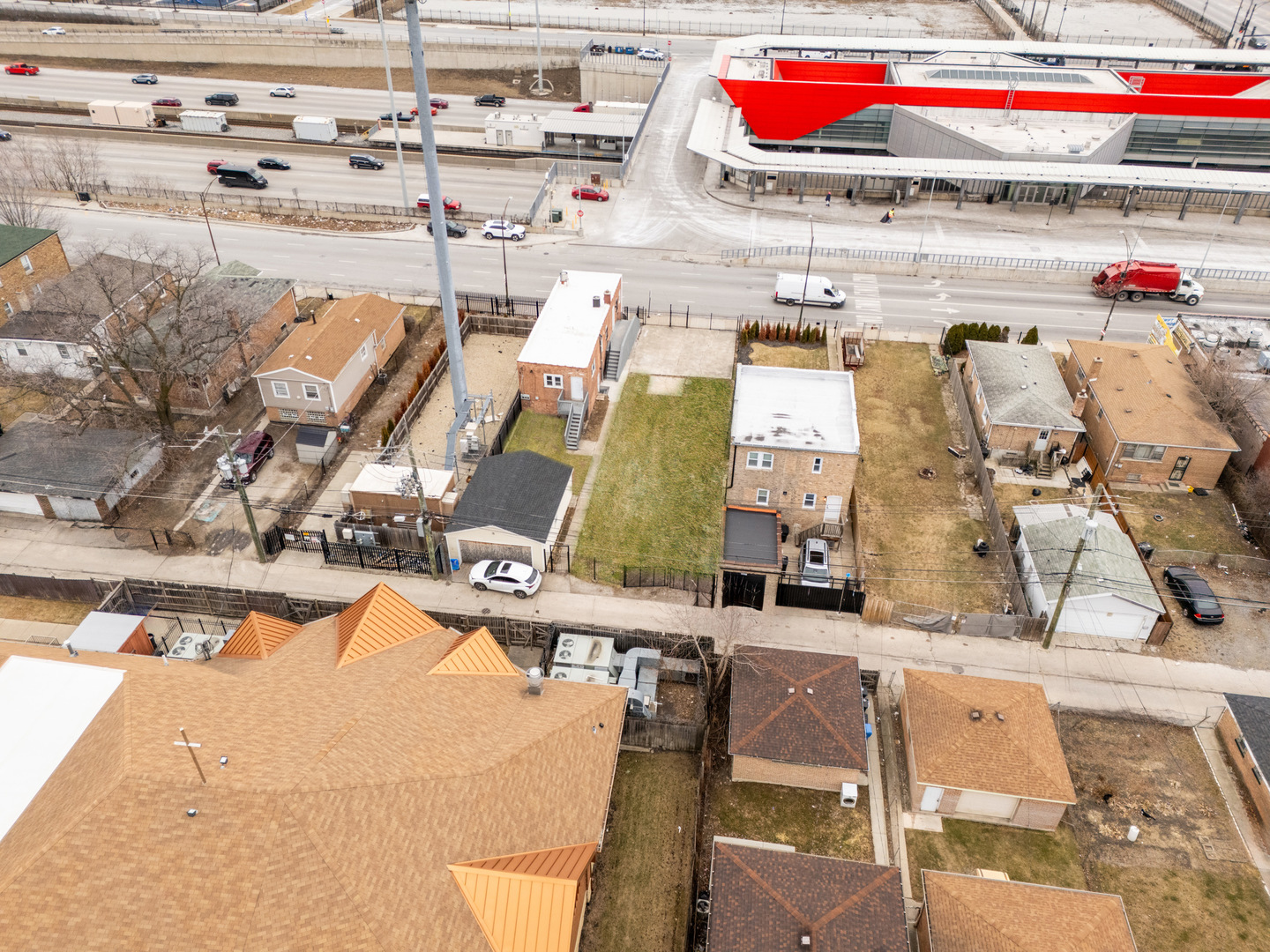 9422 S Lafayette Avenue Property Photo 16
