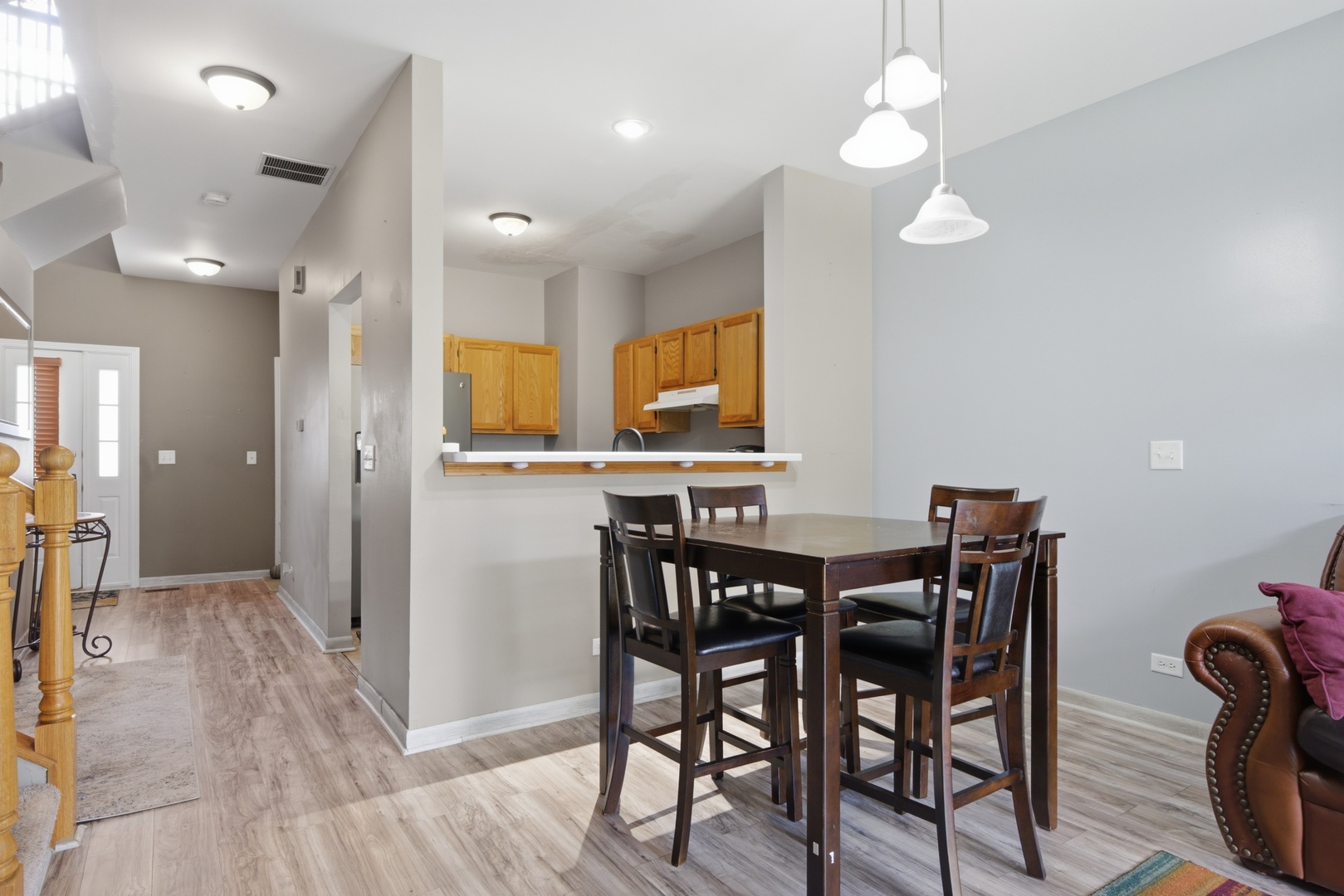 209 Oxford Court Property Photo 6