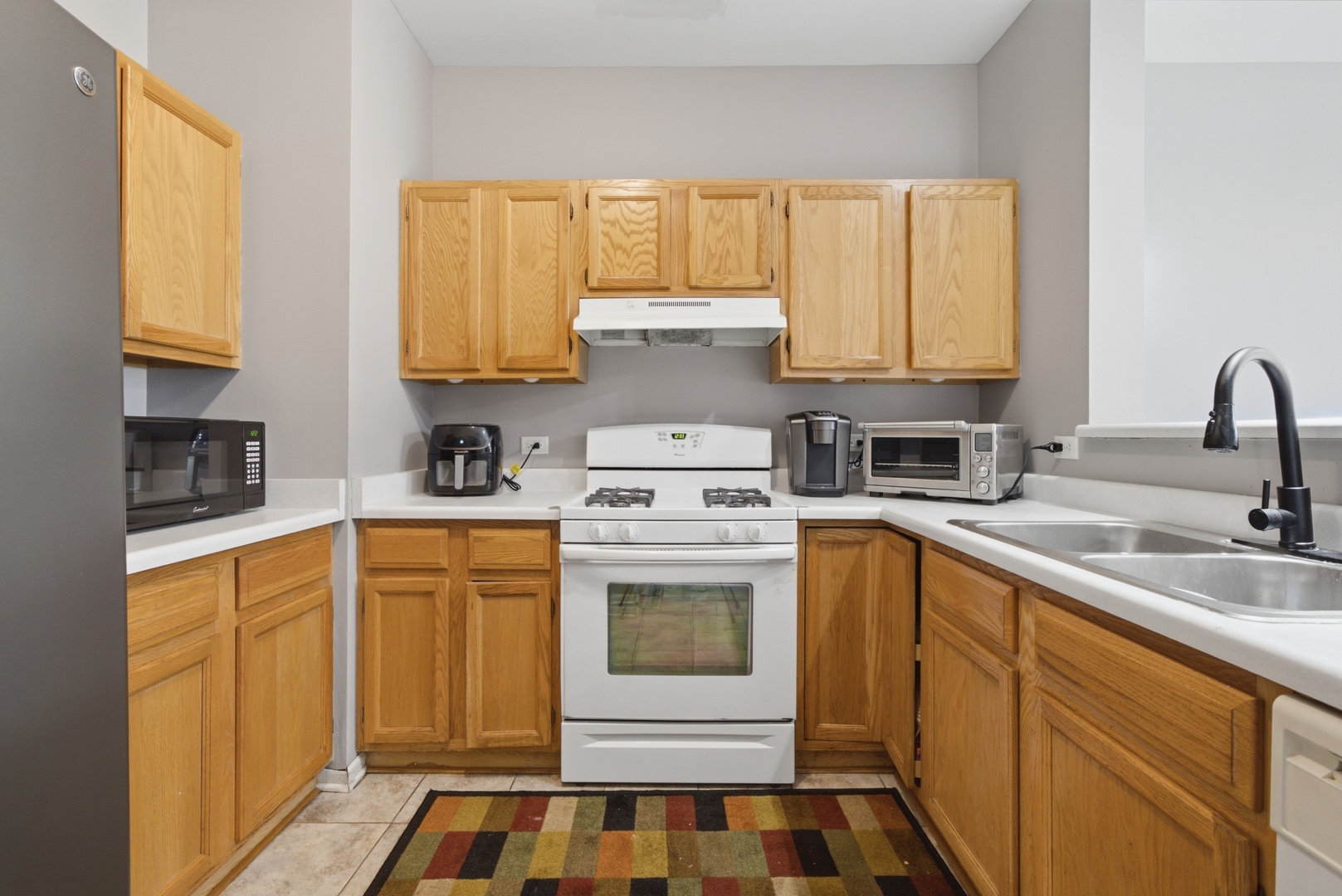 209 Oxford Court Property Photo 7