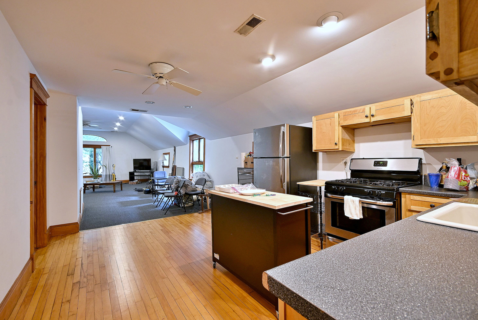 2724 N Racine Avenue 2 Property Photo 10
